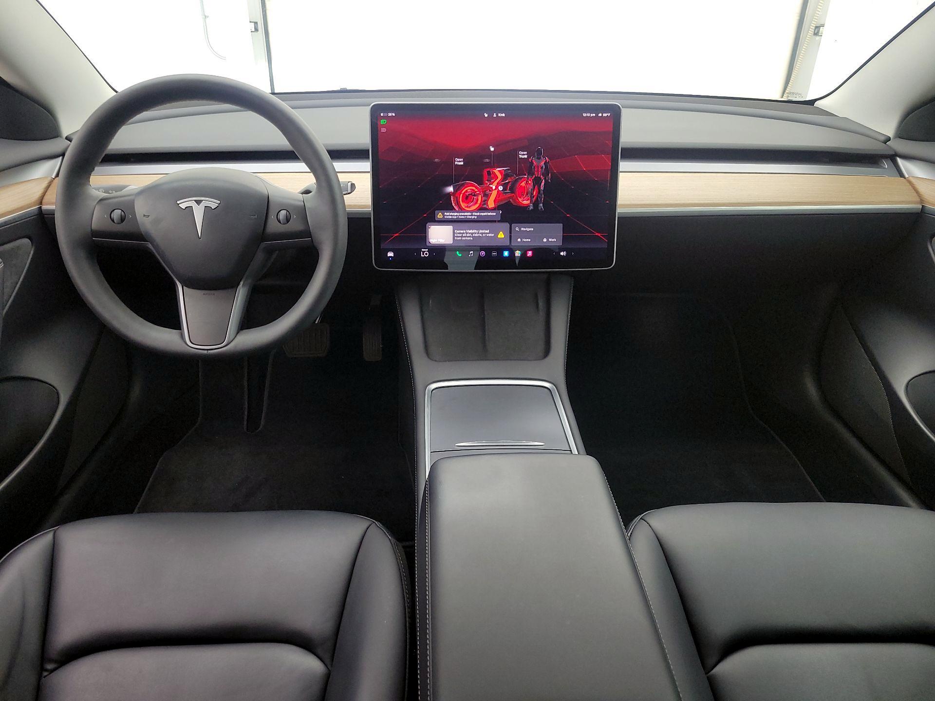 Thumbnail: 2023 Tesla Model 3 - 9