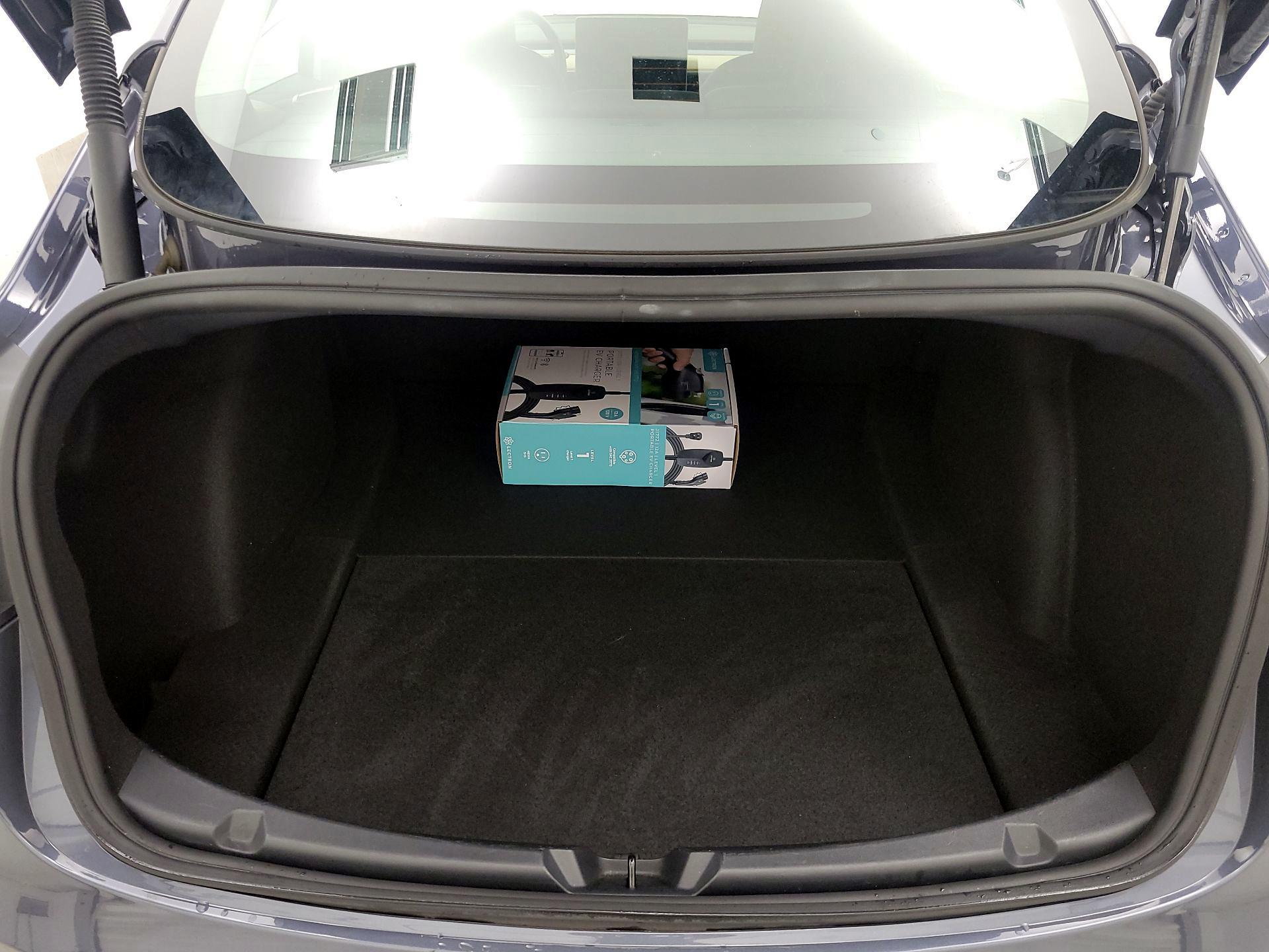 Thumbnail: 2023 Tesla Model 3 - 18