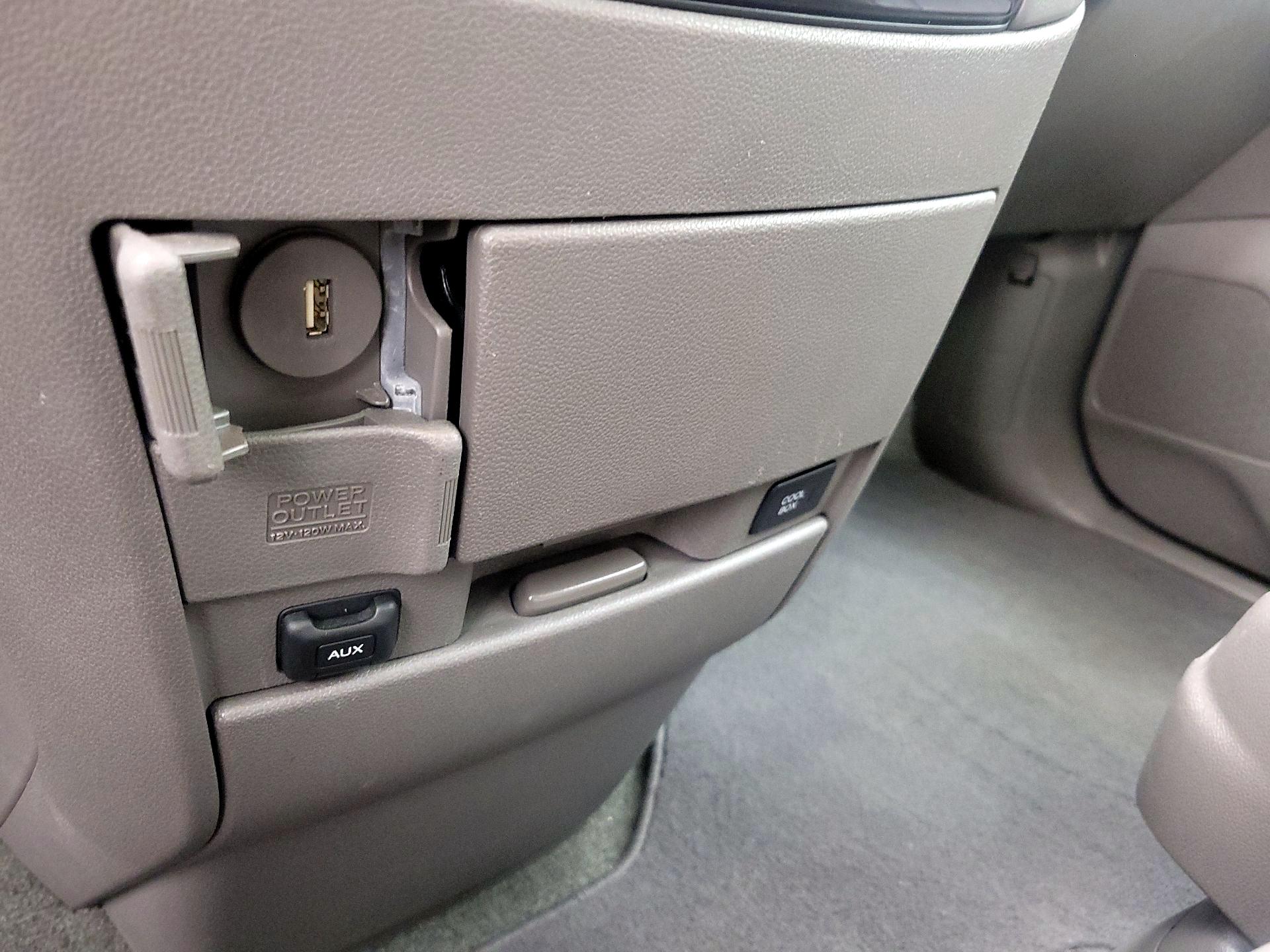 Thumbnail: 2016 Honda Odyssey - 19