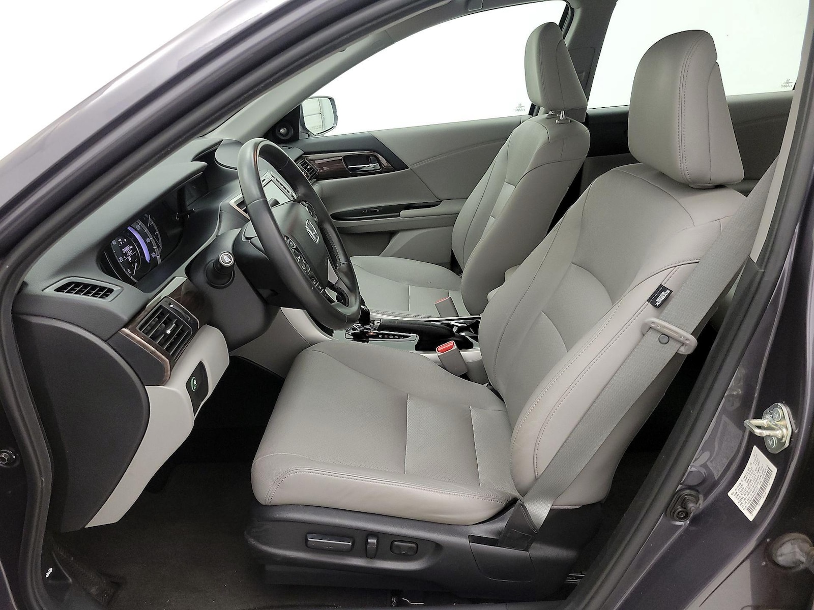 2017 Honda Accord EX-L - Photo 12