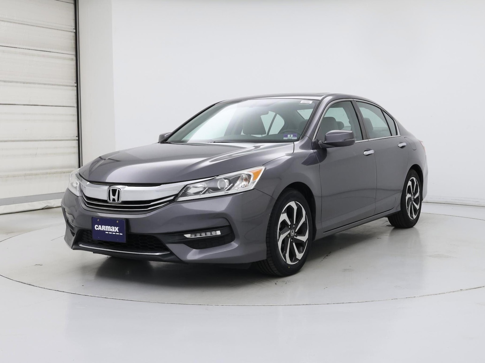 2017 Honda Accord EX-L - Photo 5