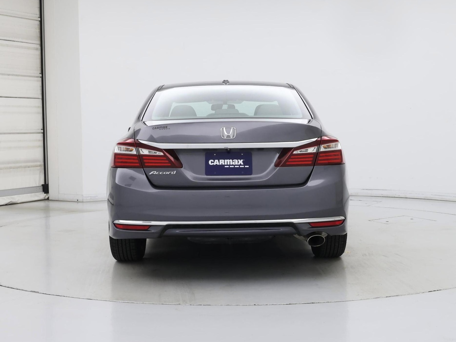 2017 Honda Accord EX-L - Photo 7