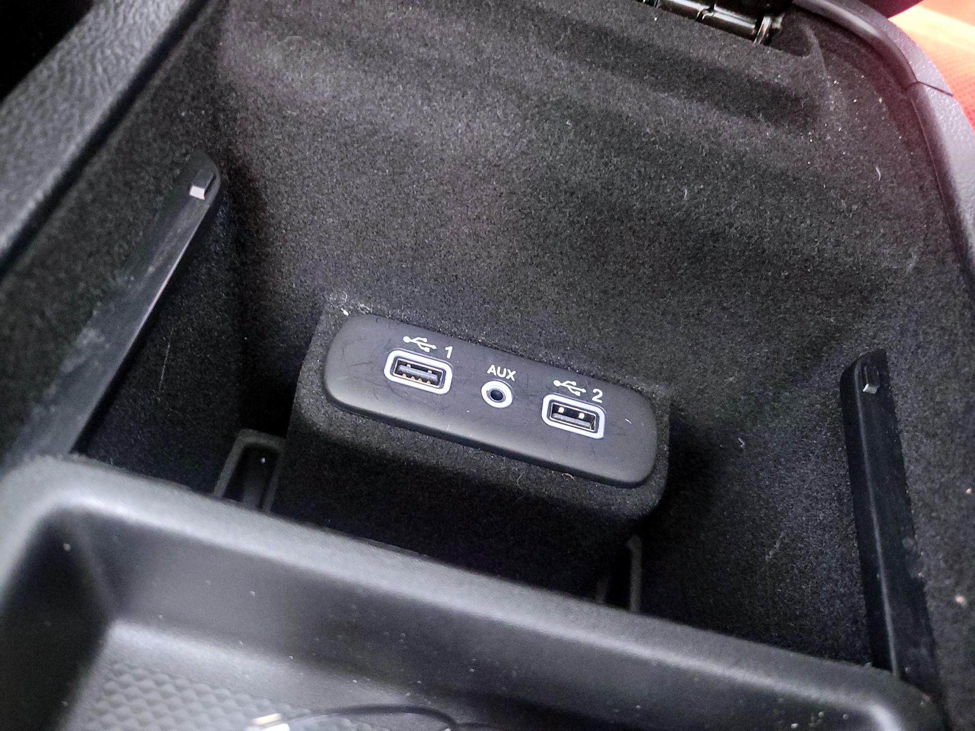 Thumbnail: 2021 Dodge Charger - 18