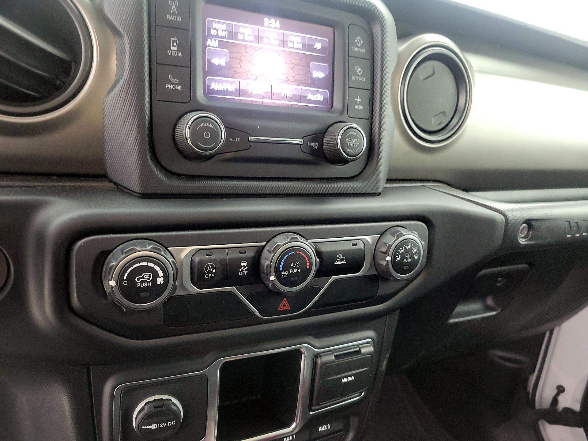 Thumbnail: 2021 Jeep Wrangler - 16