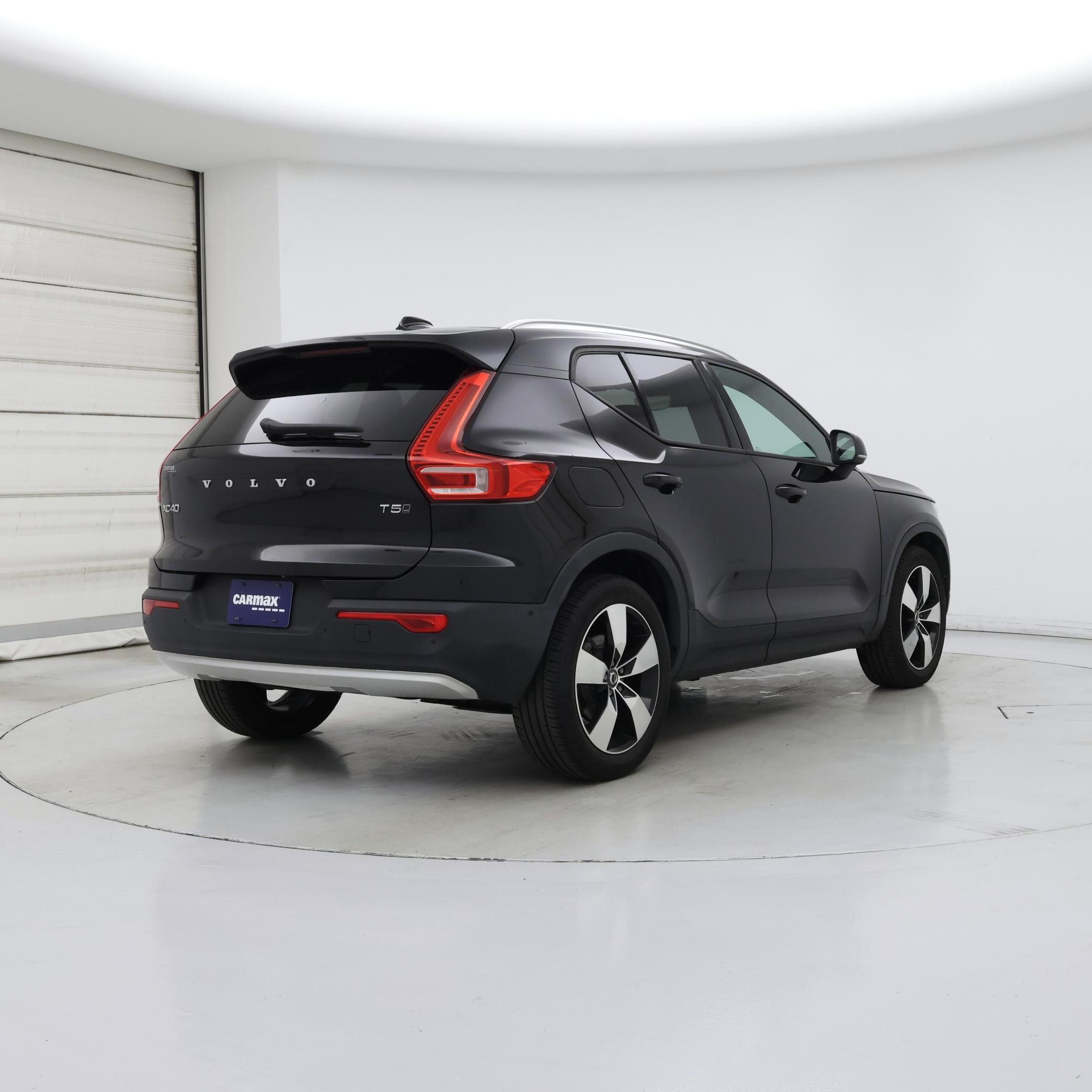 Thumbnail: 2019 Volvo XC40 - 8