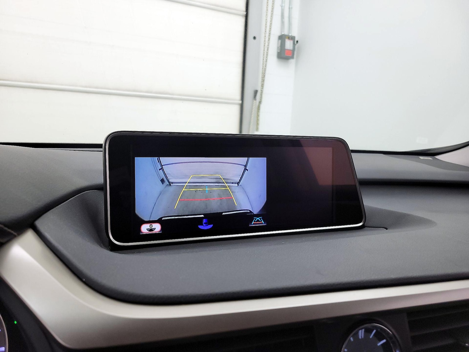 2019 Lexus RX LUXURY - Photo 16