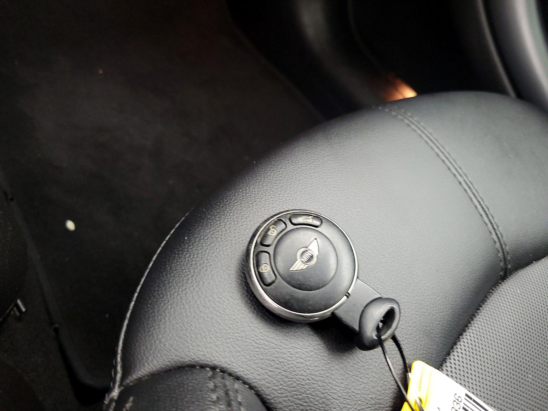 Thumbnail: 2015 MINI Cooper Countryman - 19