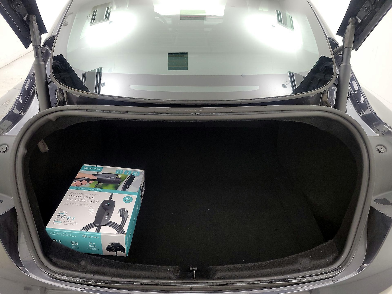 2025 Tesla Model 3 Long Range - Photo 20