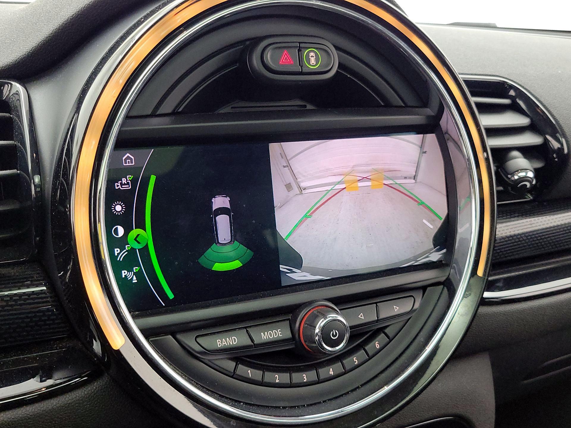 Thumbnail: 2019 MINI Cooper Clubman - 14