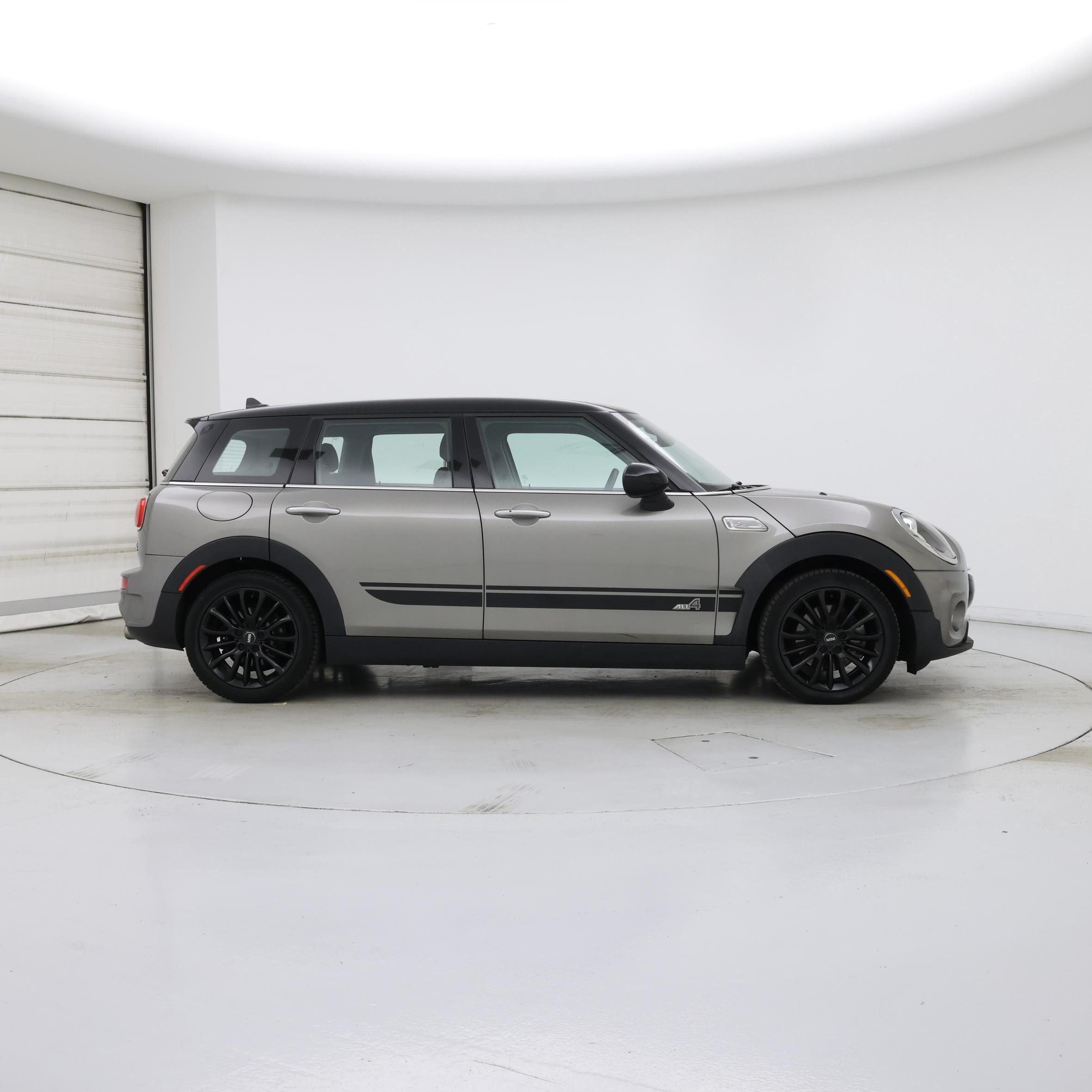 Thumbnail: 2019 MINI Cooper Clubman - 7