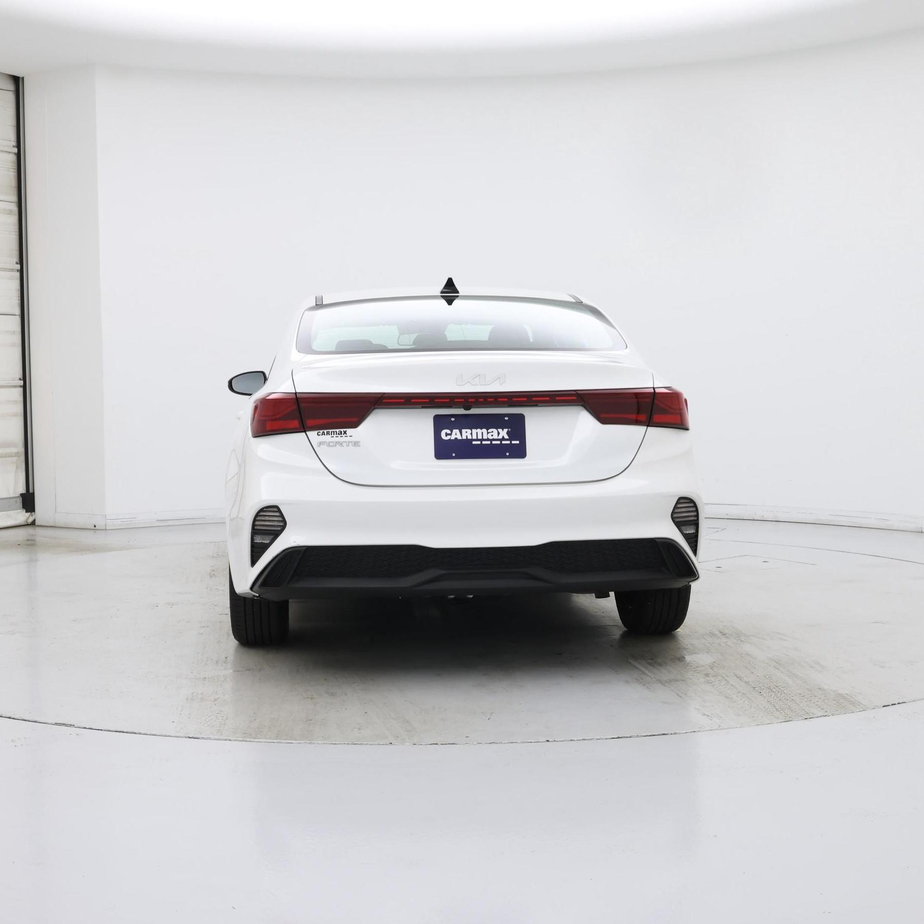 Thumbnail: 2022 Kia Forte - 6
