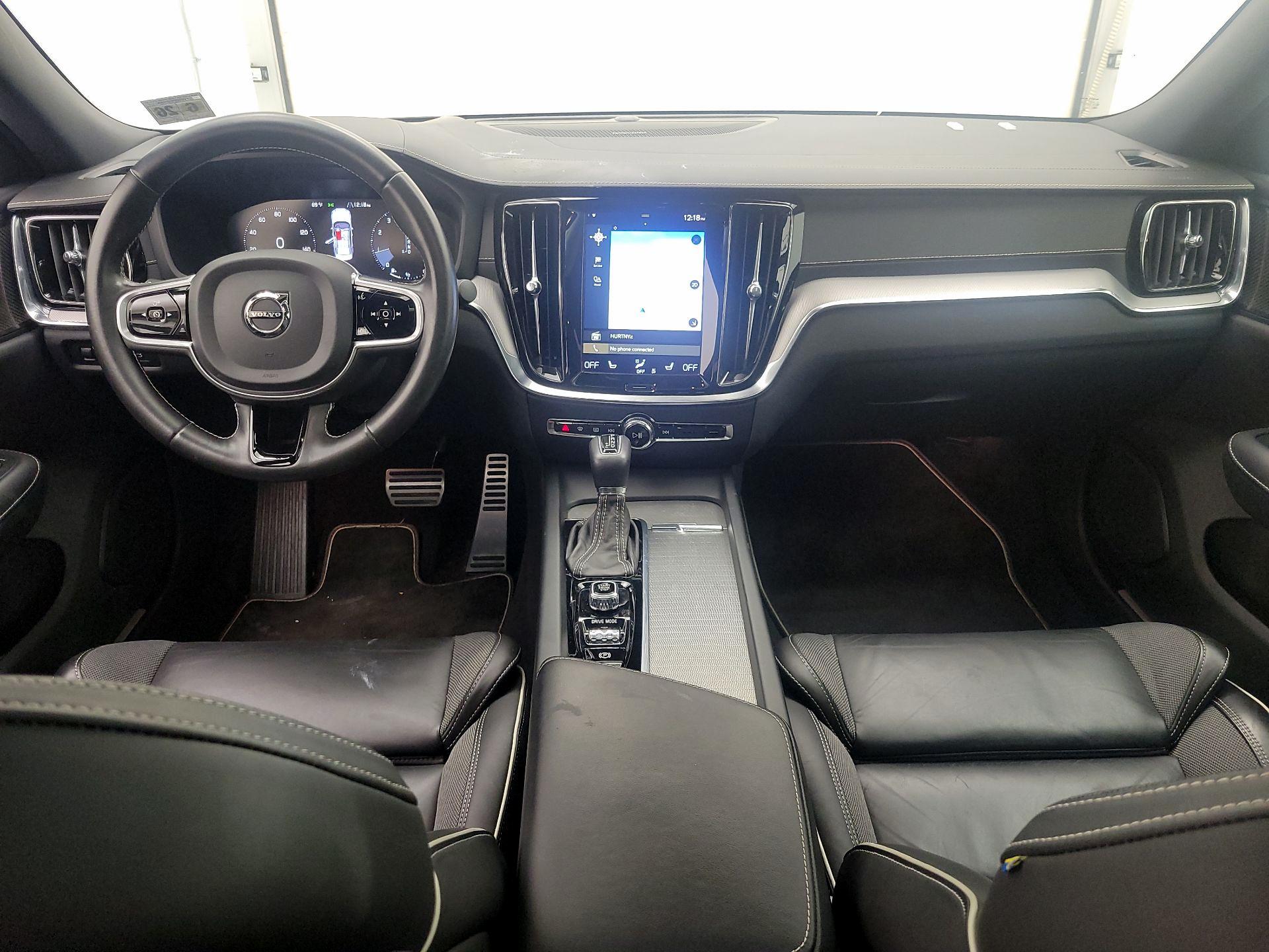 Thumbnail: 2021 Volvo S60 - 9