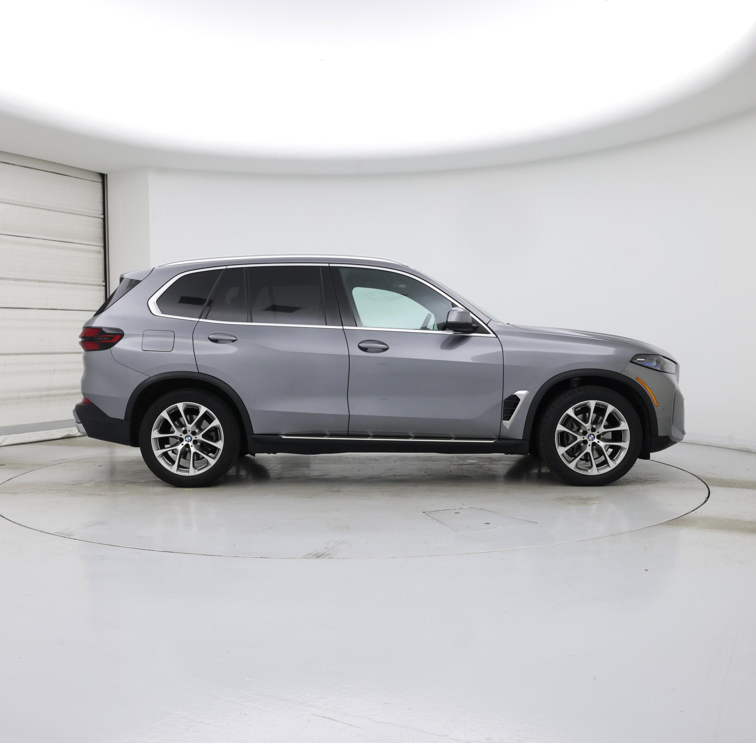 Thumbnail: 2024 BMW X5 - 7
