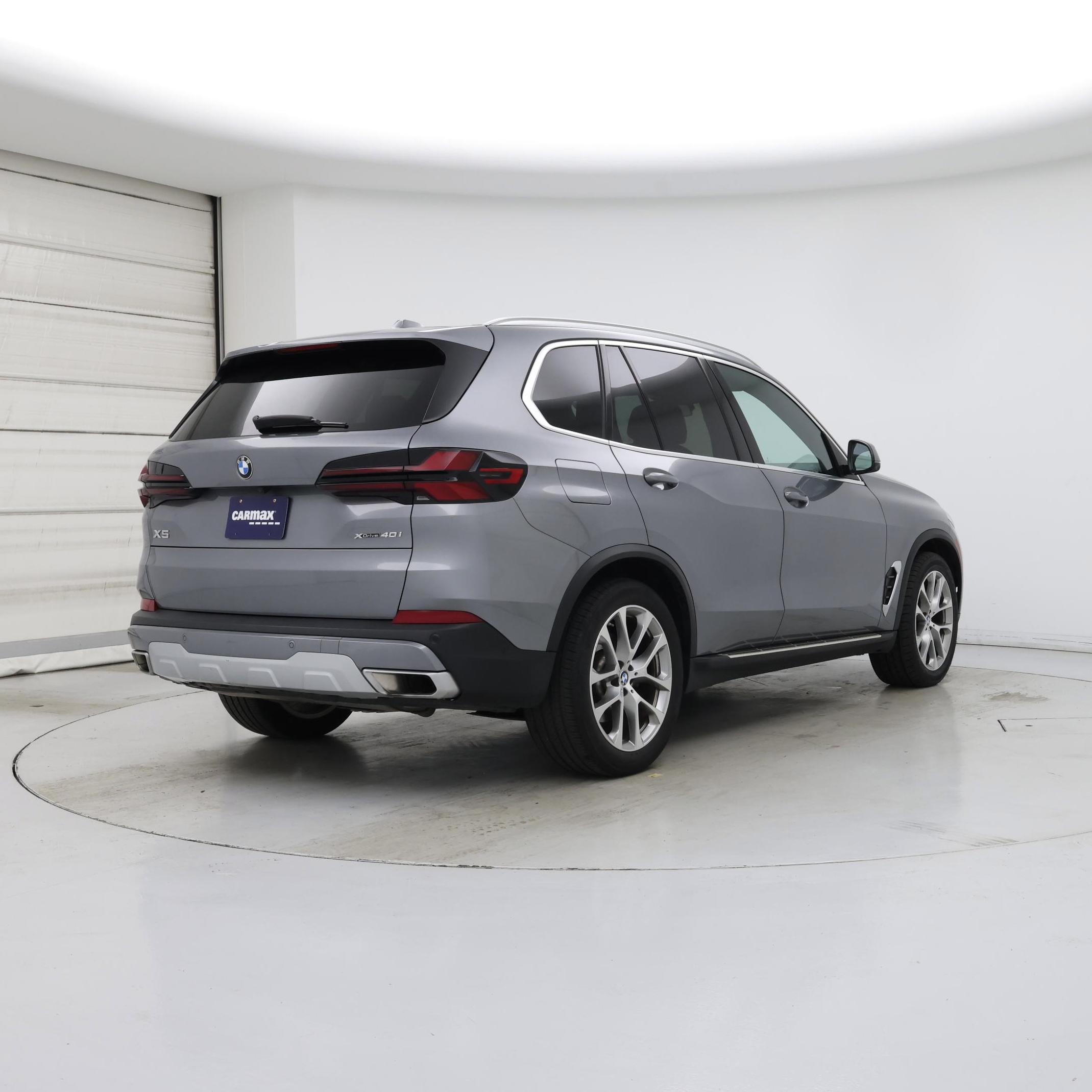 Thumbnail: 2024 BMW X5 - 8