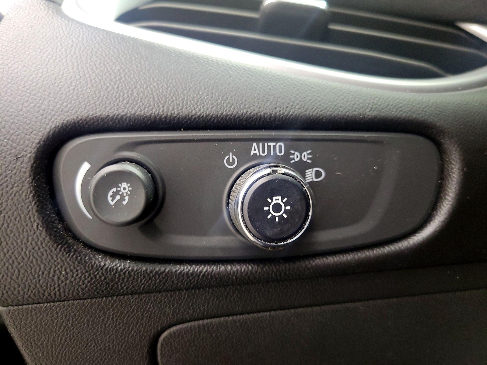 2021 Chevrolet Malibu 1LS - Photo 14