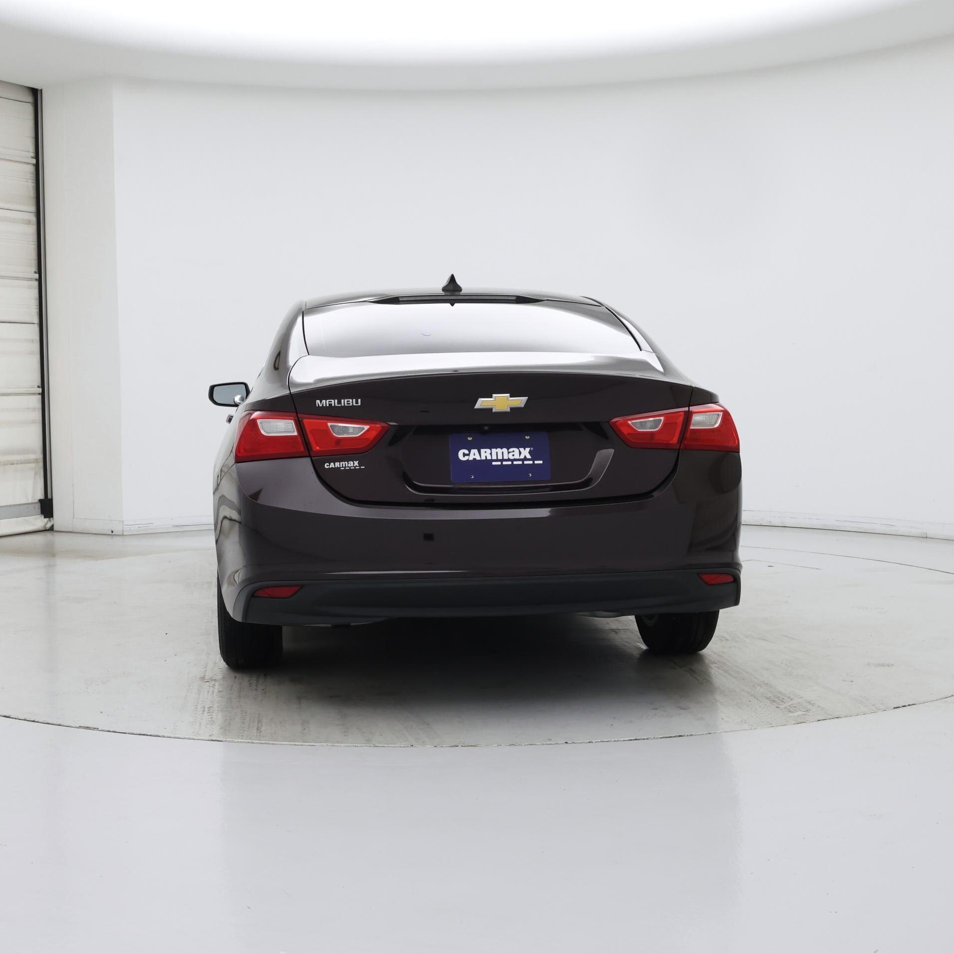 Thumbnail: 2021 Chevrolet Malibu - 6