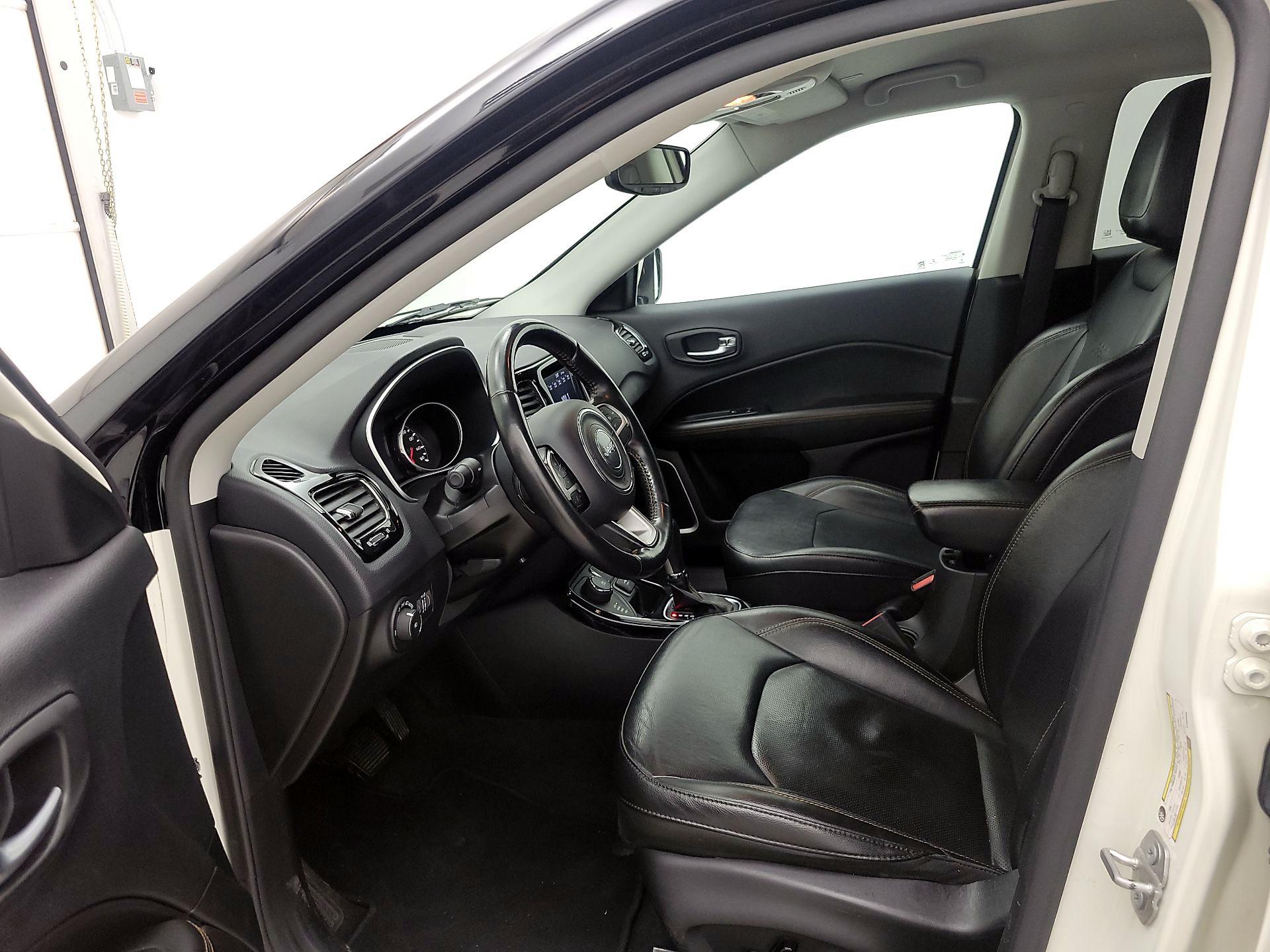Thumbnail: 2019 Jeep Compass - 11