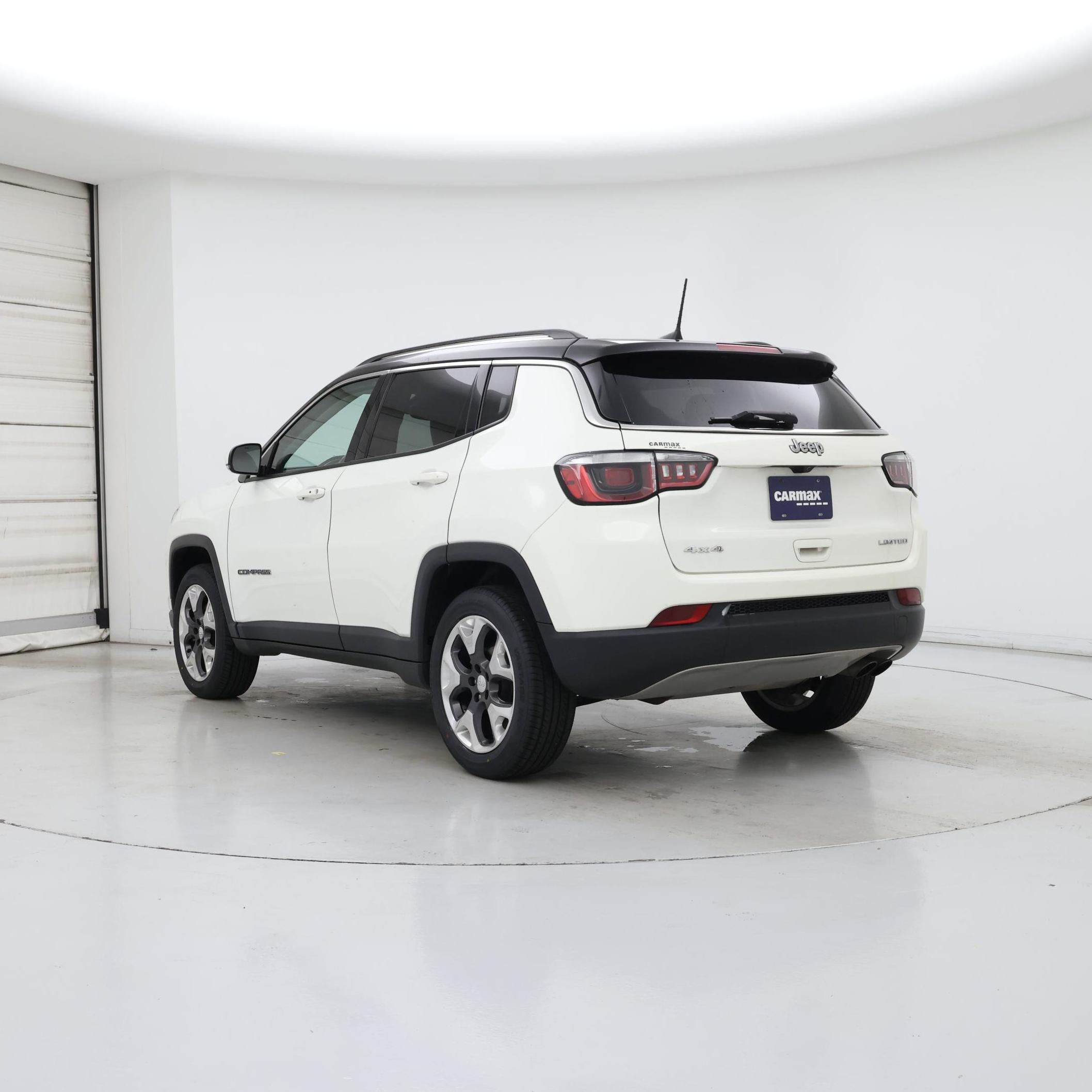 Thumbnail: 2019 Jeep Compass - 2