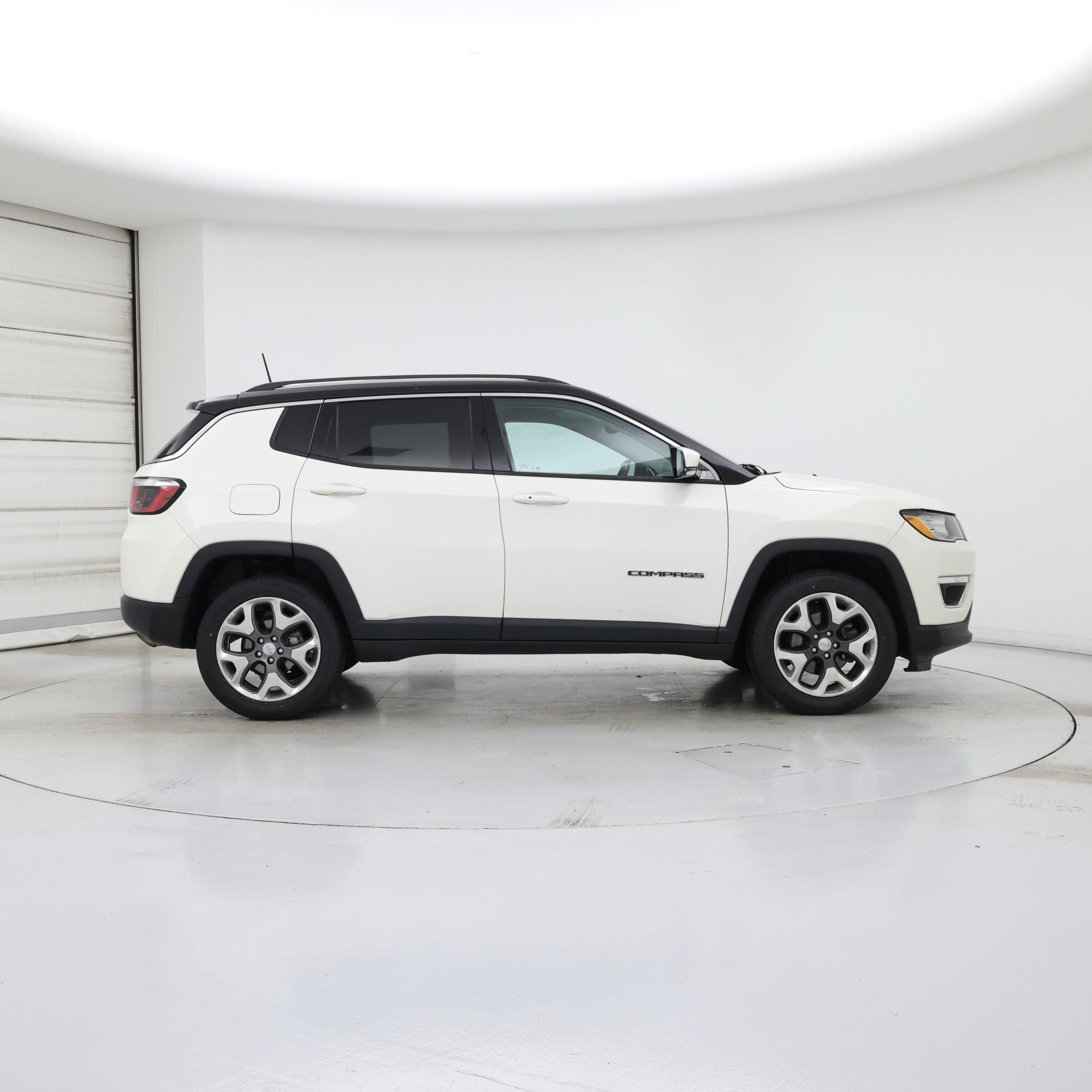 Thumbnail: 2019 Jeep Compass - 7