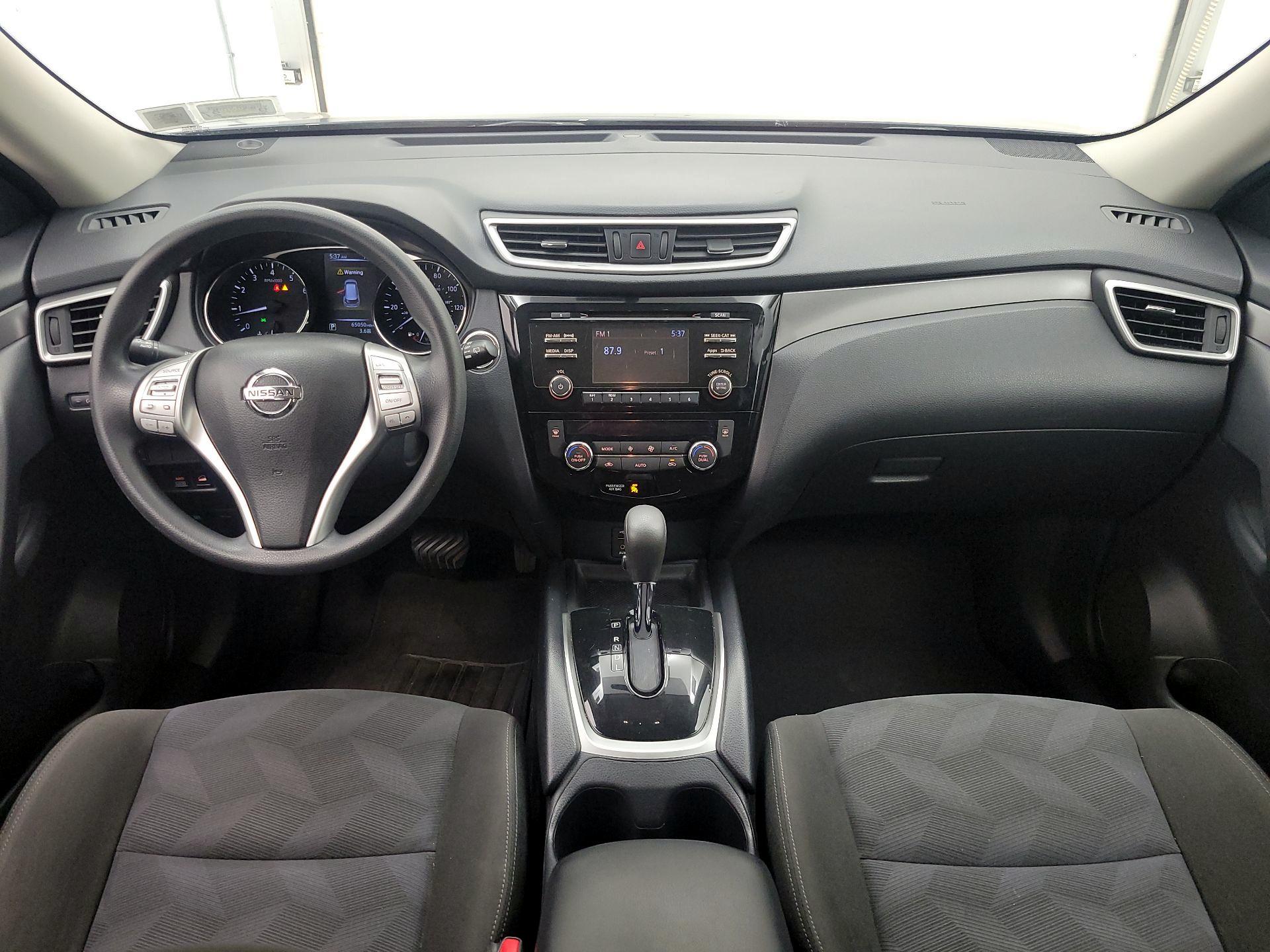 Thumbnail: 2016 Nissan Rogue - 9