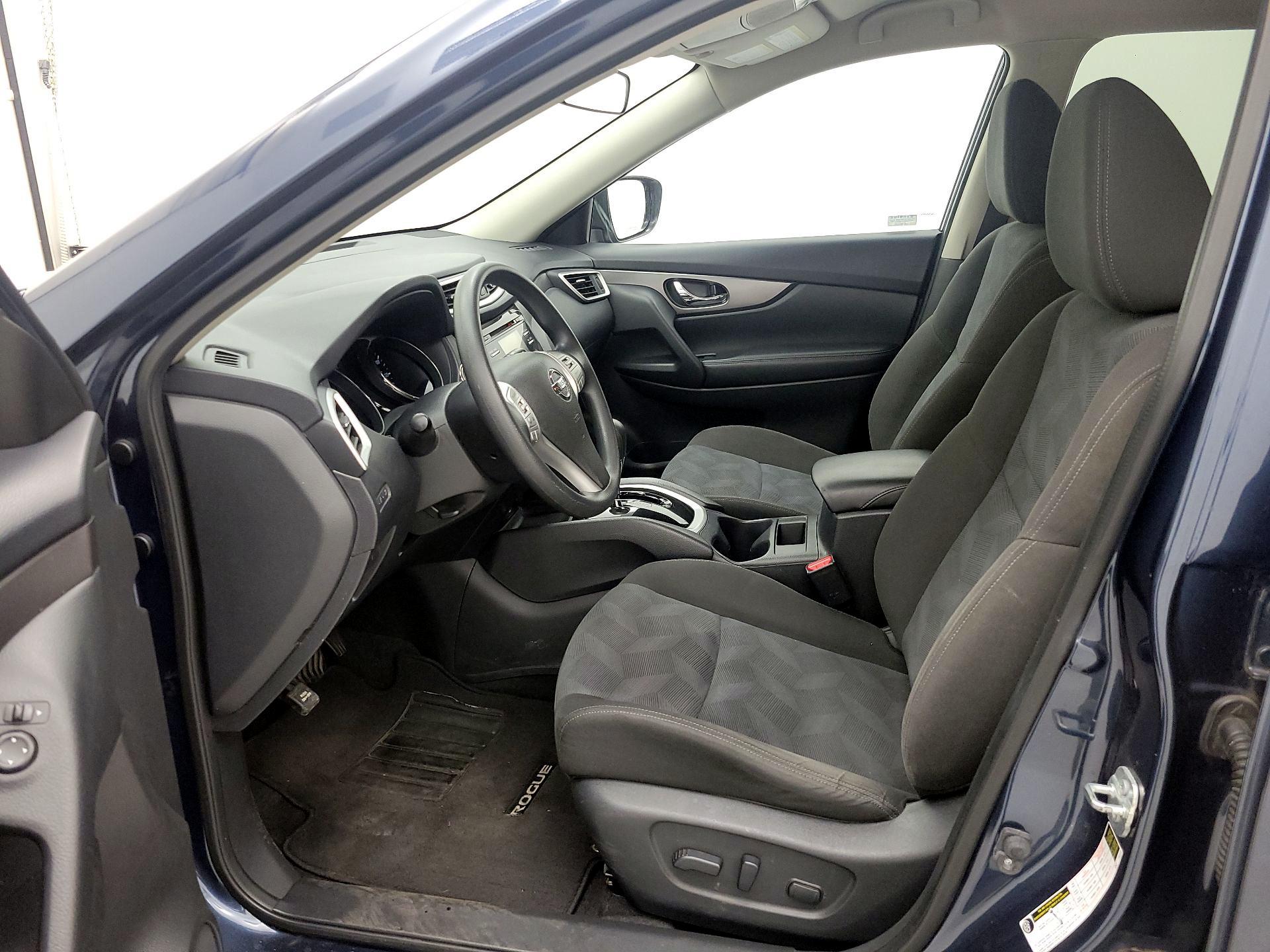 Thumbnail: 2016 Nissan Rogue - 11