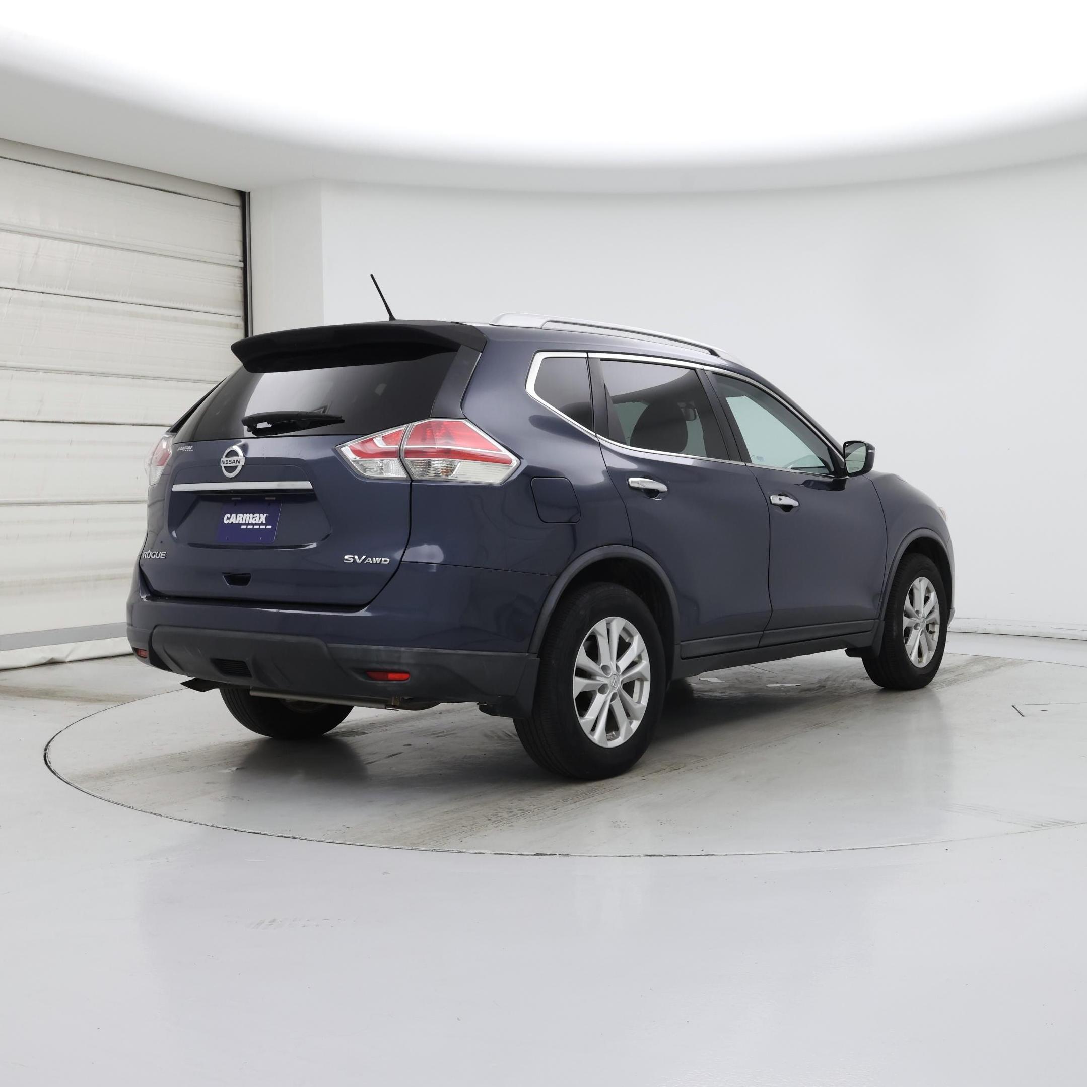 Thumbnail: 2016 Nissan Rogue - 8
