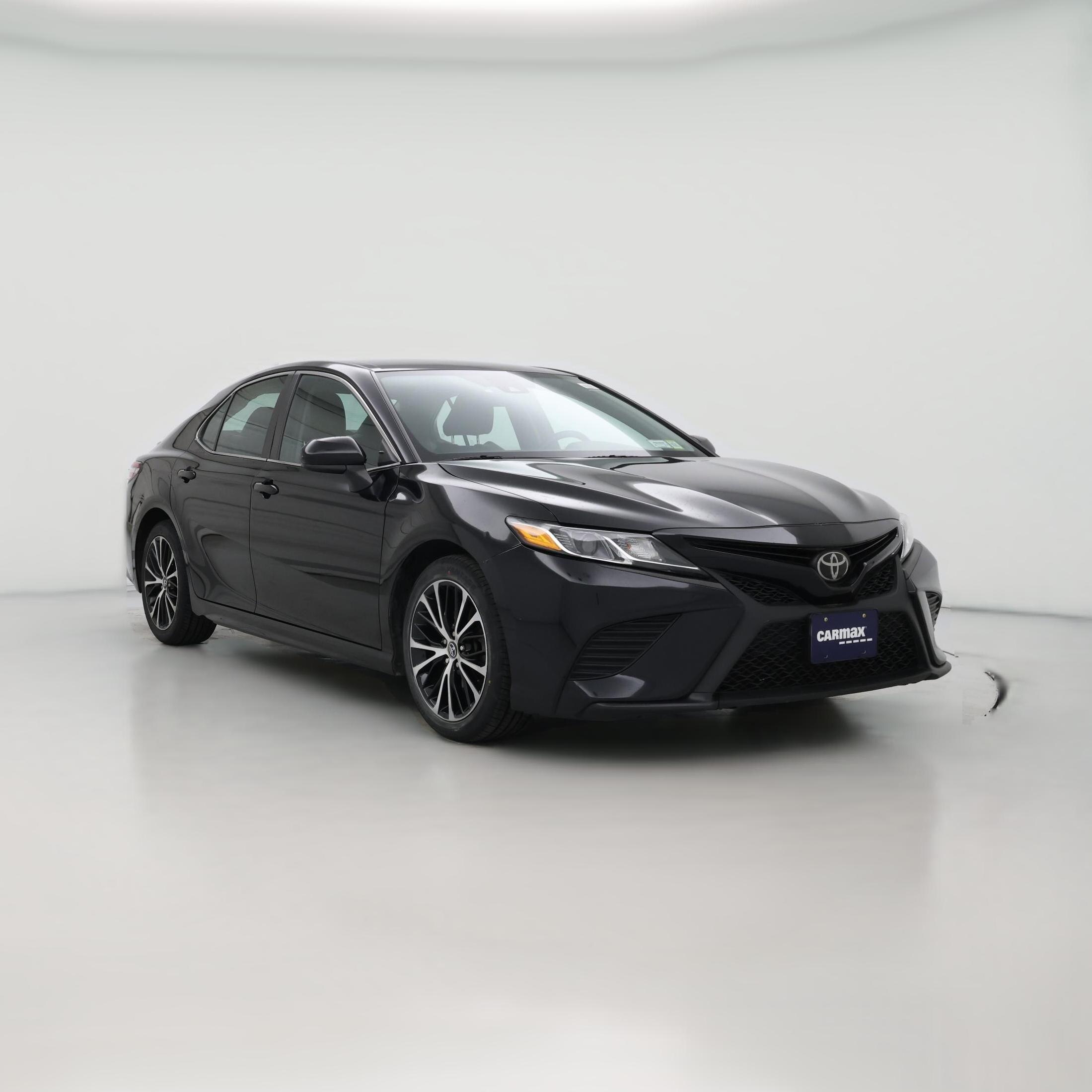 Thumbnail: 2020 Toyota Camry - 1