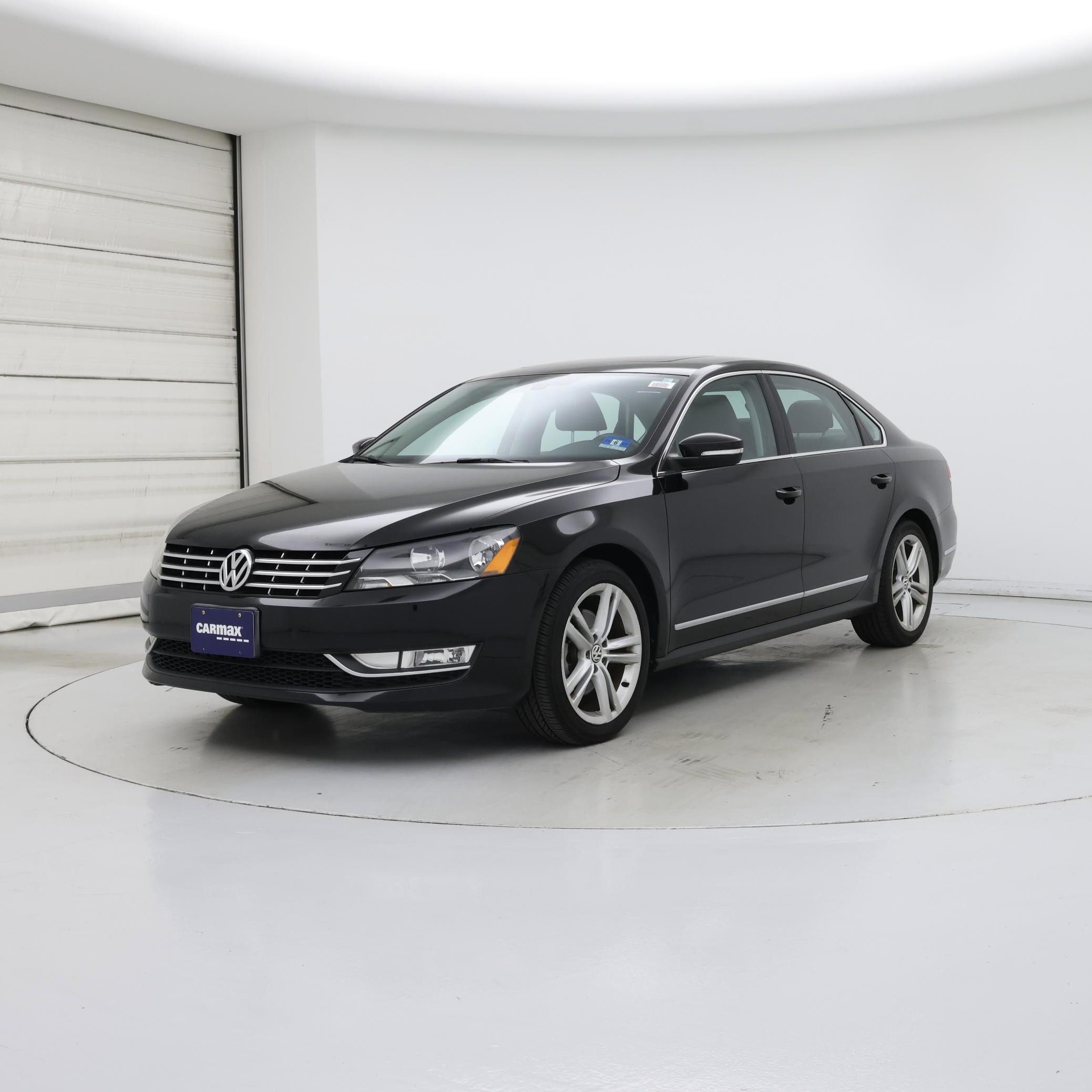 Thumbnail: 2015 Volkswagen Passat - 4