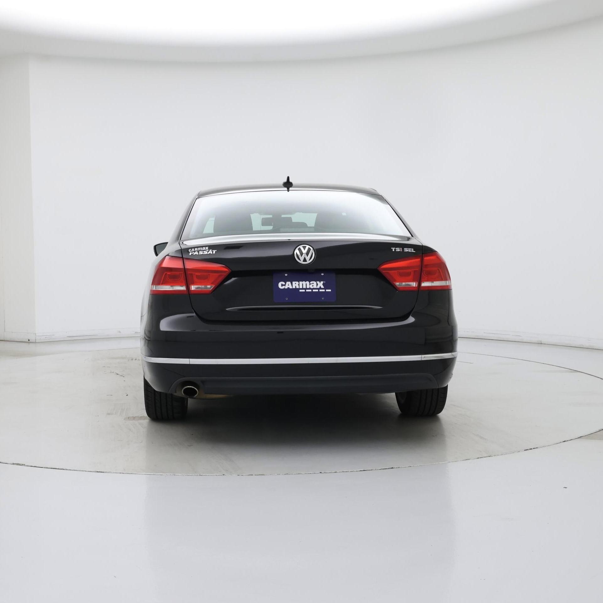 Thumbnail: 2015 Volkswagen Passat - 6