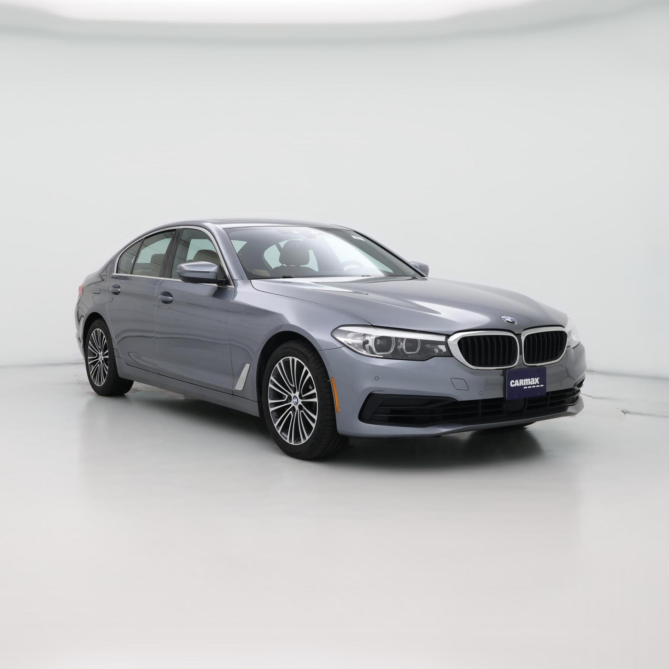 Thumbnail: 2016 BMW 3 Series - 1