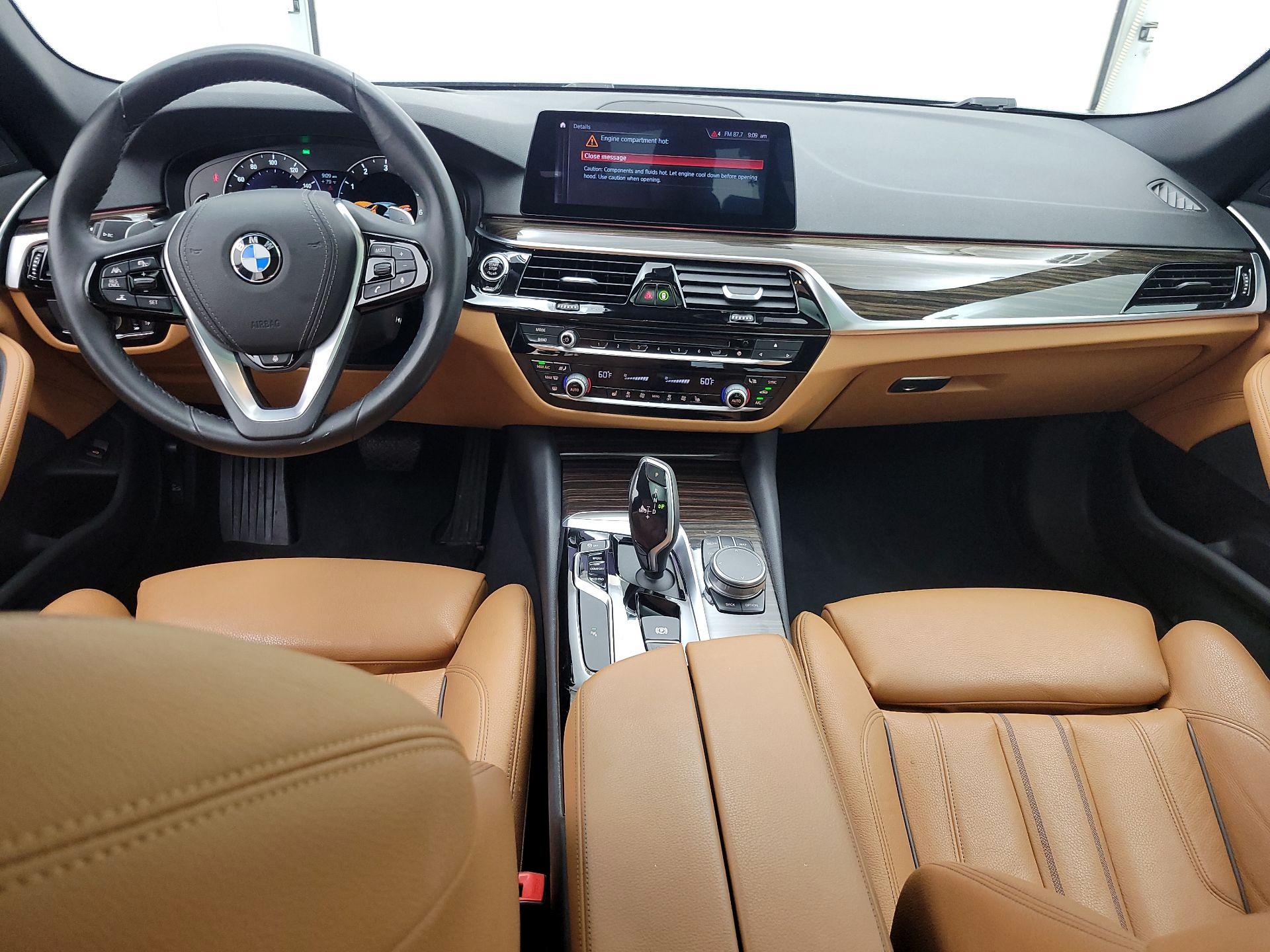 Thumbnail: 2016 BMW 3 Series - 9