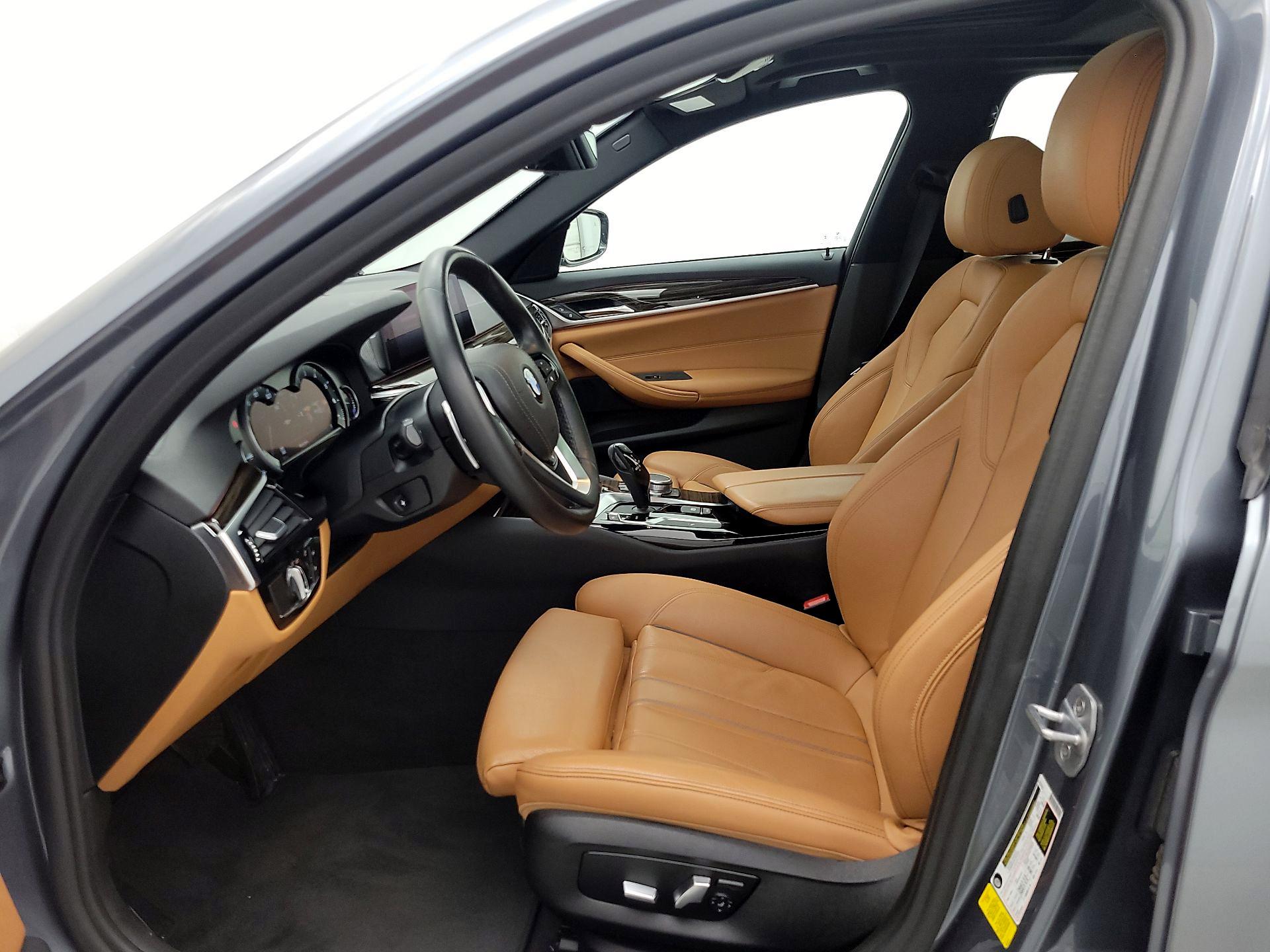 Thumbnail: 2016 BMW 3 Series - 11
