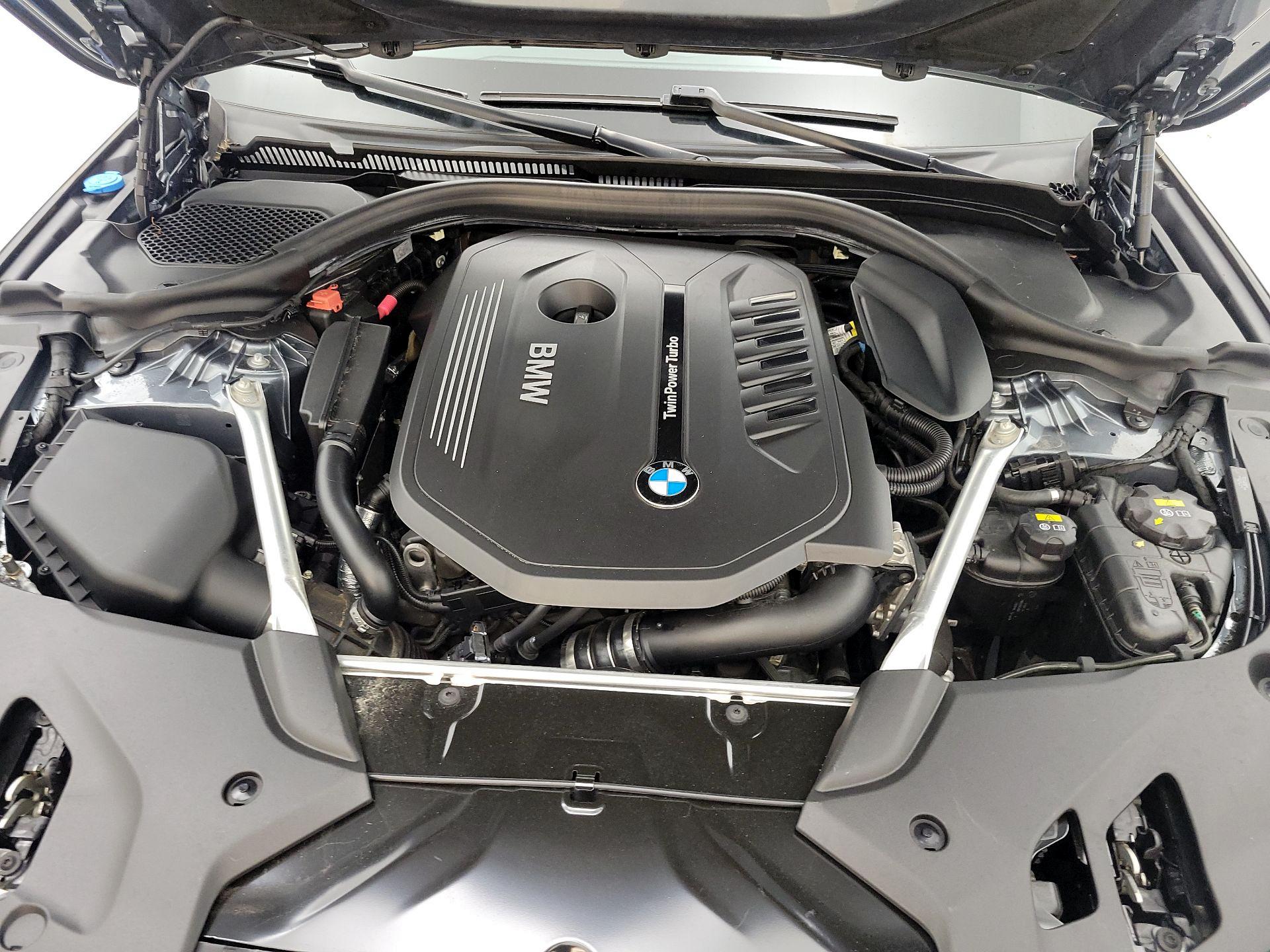 Thumbnail: 2016 BMW 3 Series - 20