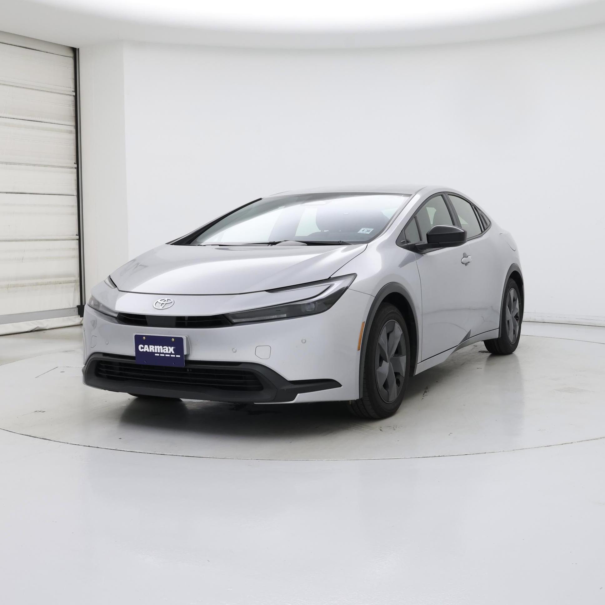 Thumbnail: 2025 Toyota Prius - 4
