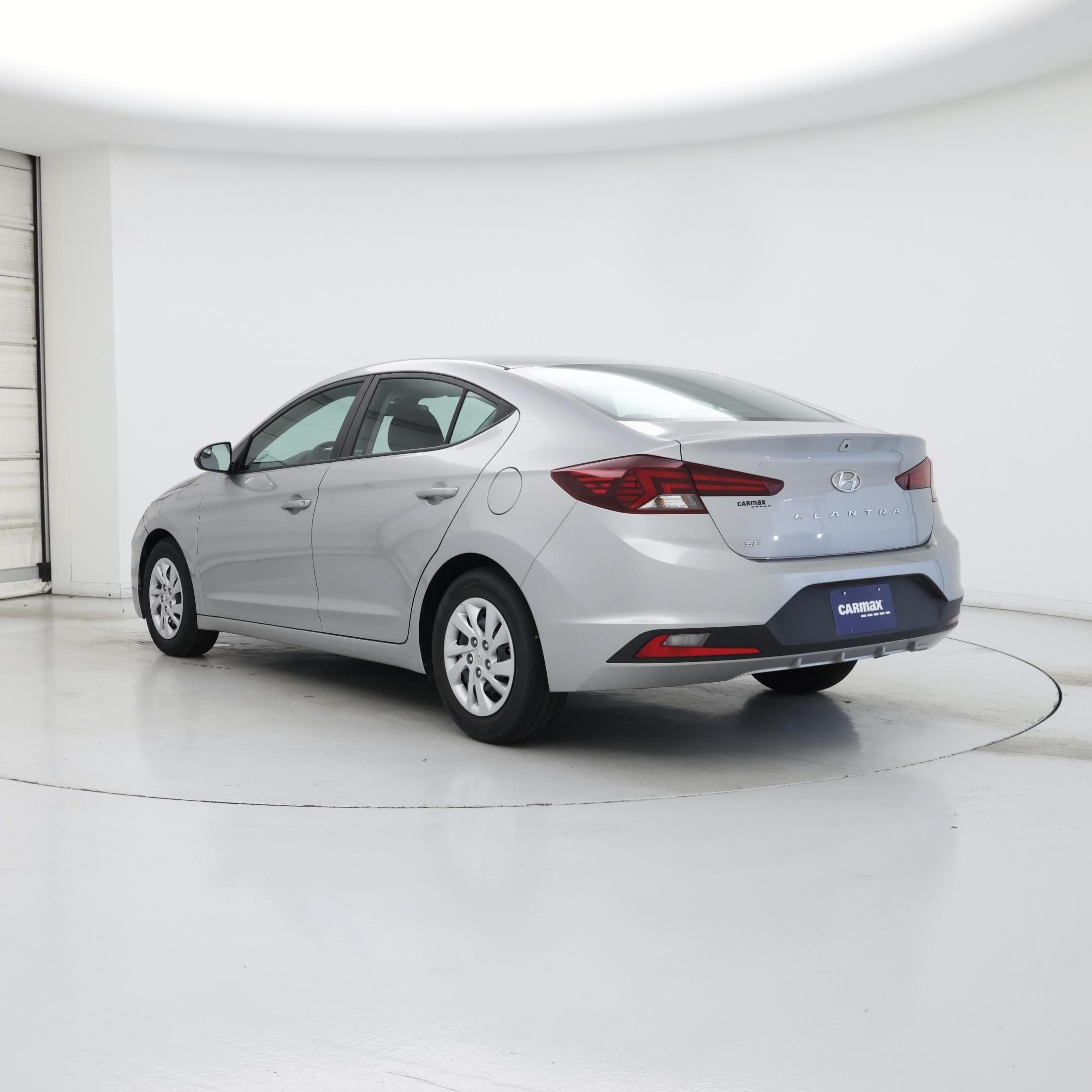 Thumbnail: 2020 Hyundai Elantra - 2