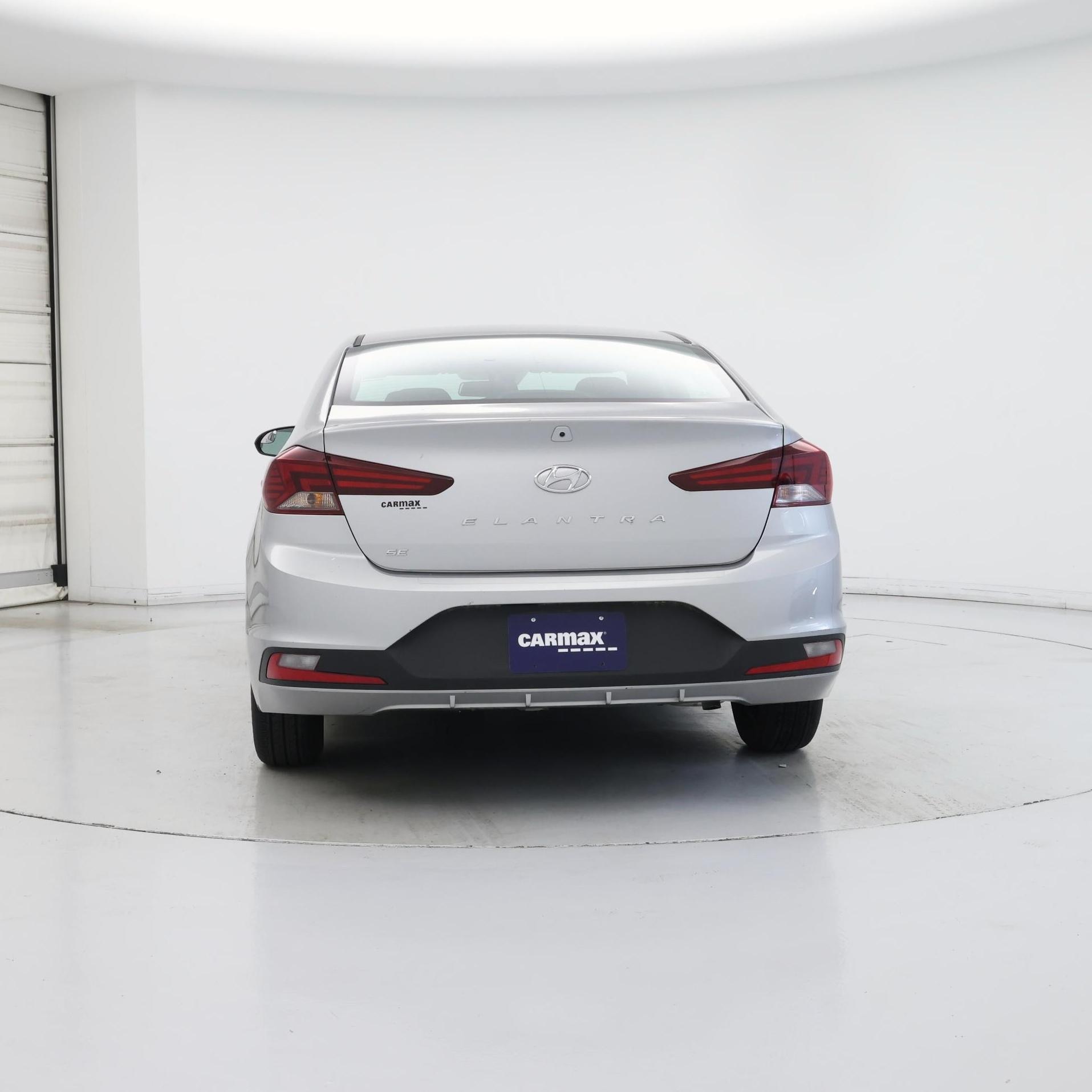Thumbnail: 2020 Hyundai Elantra - 6