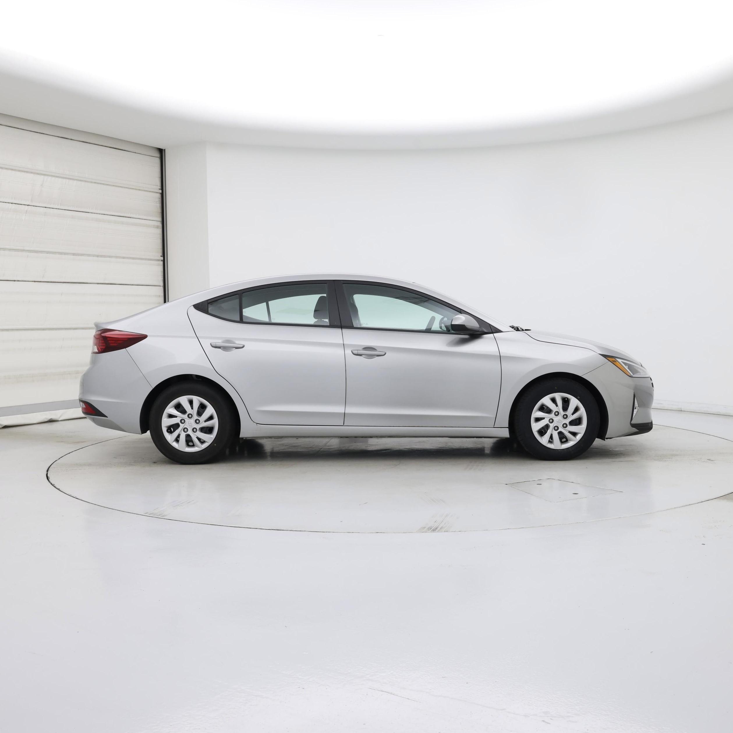 Thumbnail: 2020 Hyundai Elantra - 7
