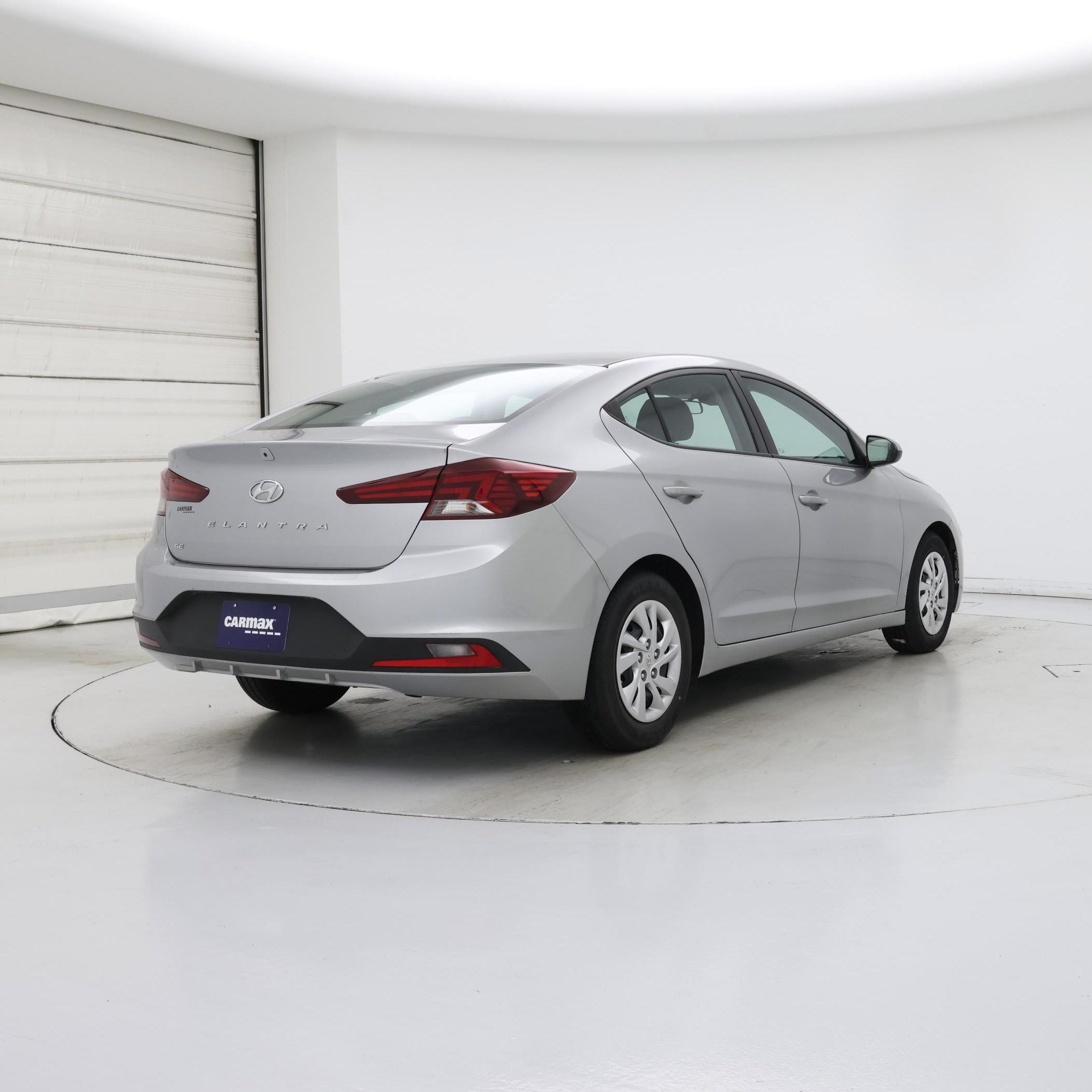 Thumbnail: 2020 Hyundai Elantra - 8