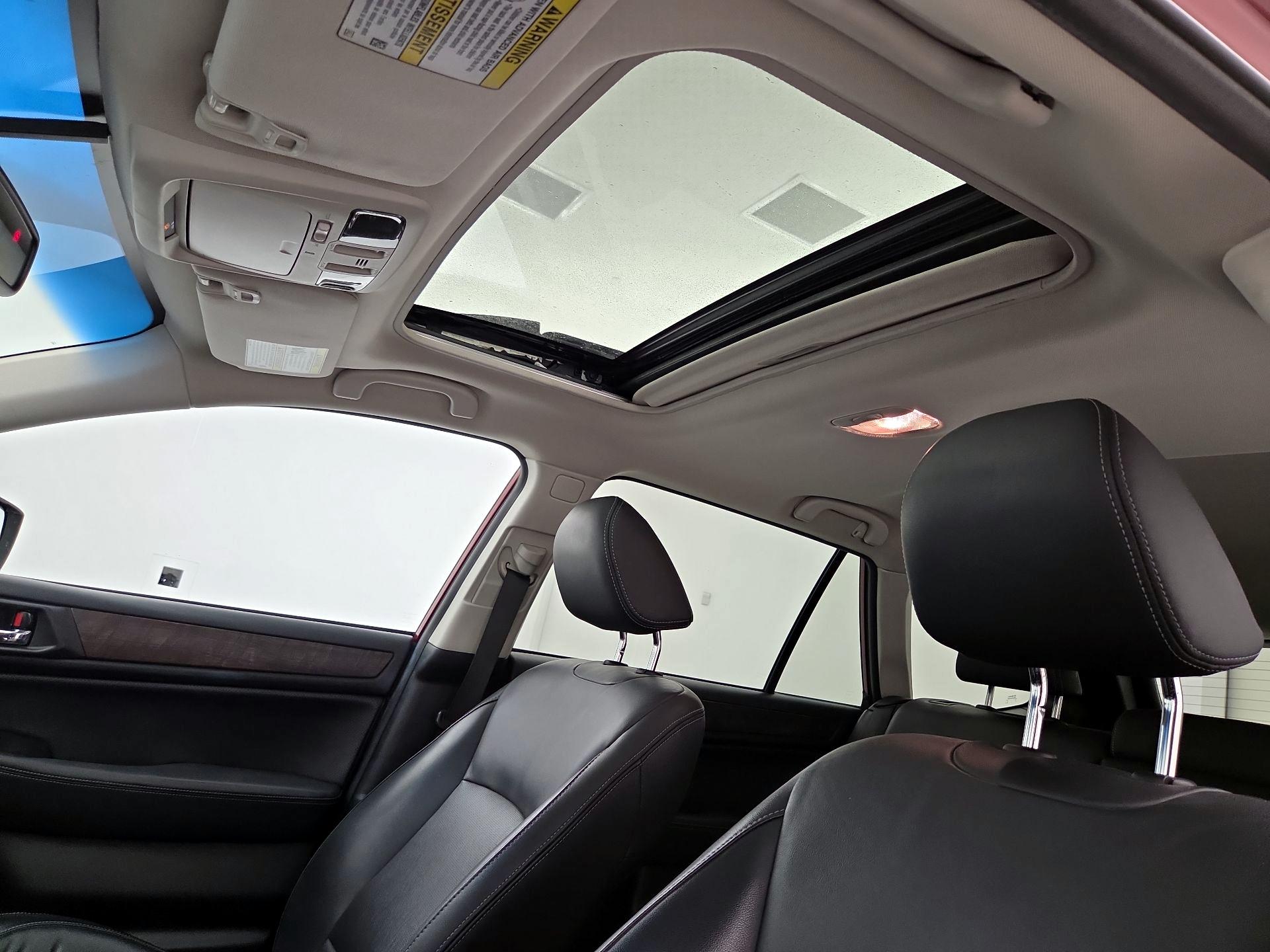 Thumbnail: 2015 Subaru Outback - 20
