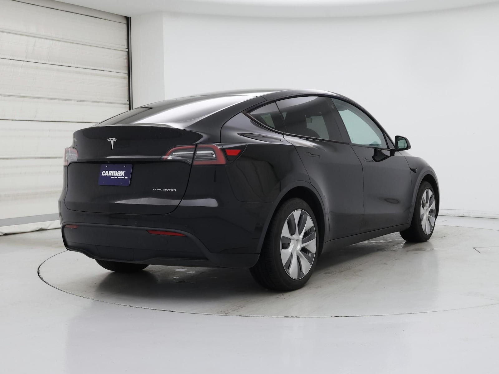 2022 Tesla Model Y Long Range - Photo 9