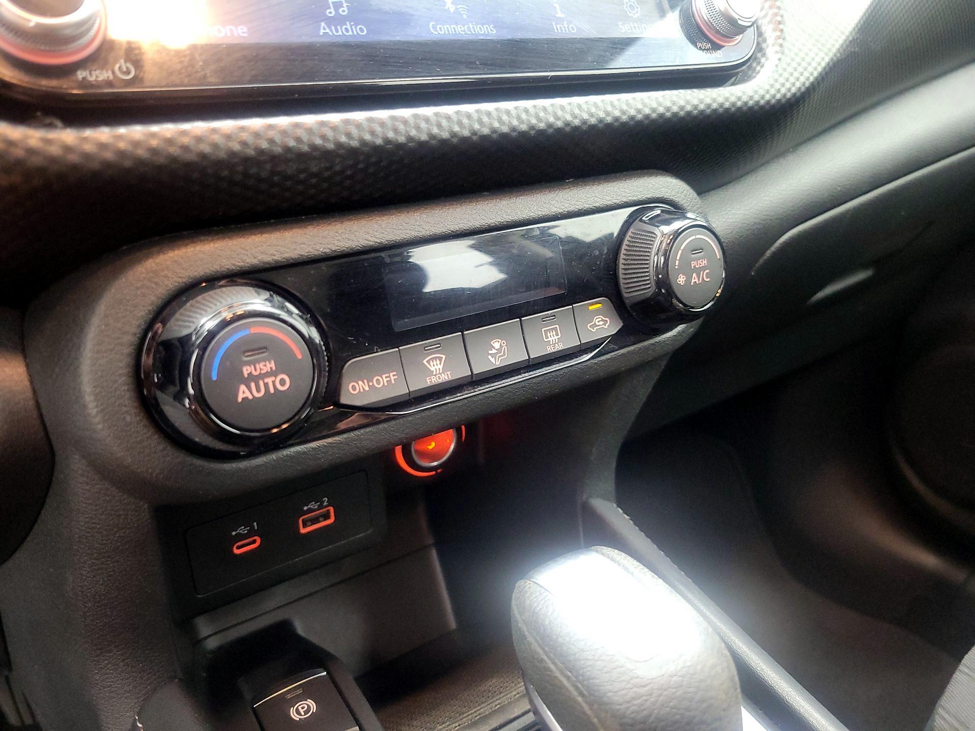 Thumbnail: 2021 Nissan Kicks - 15