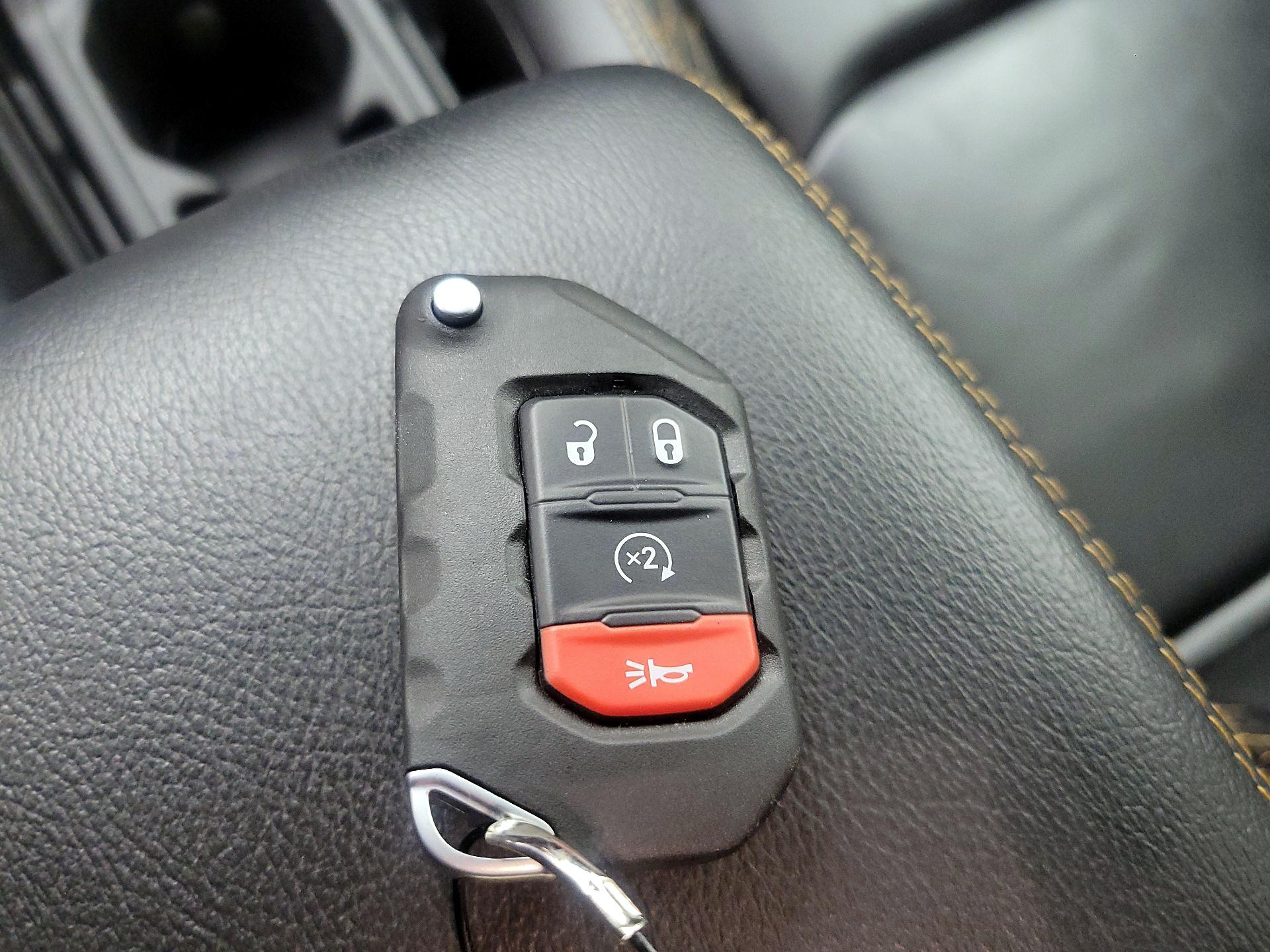 Thumbnail: 2021 Jeep Wrangler - 20
