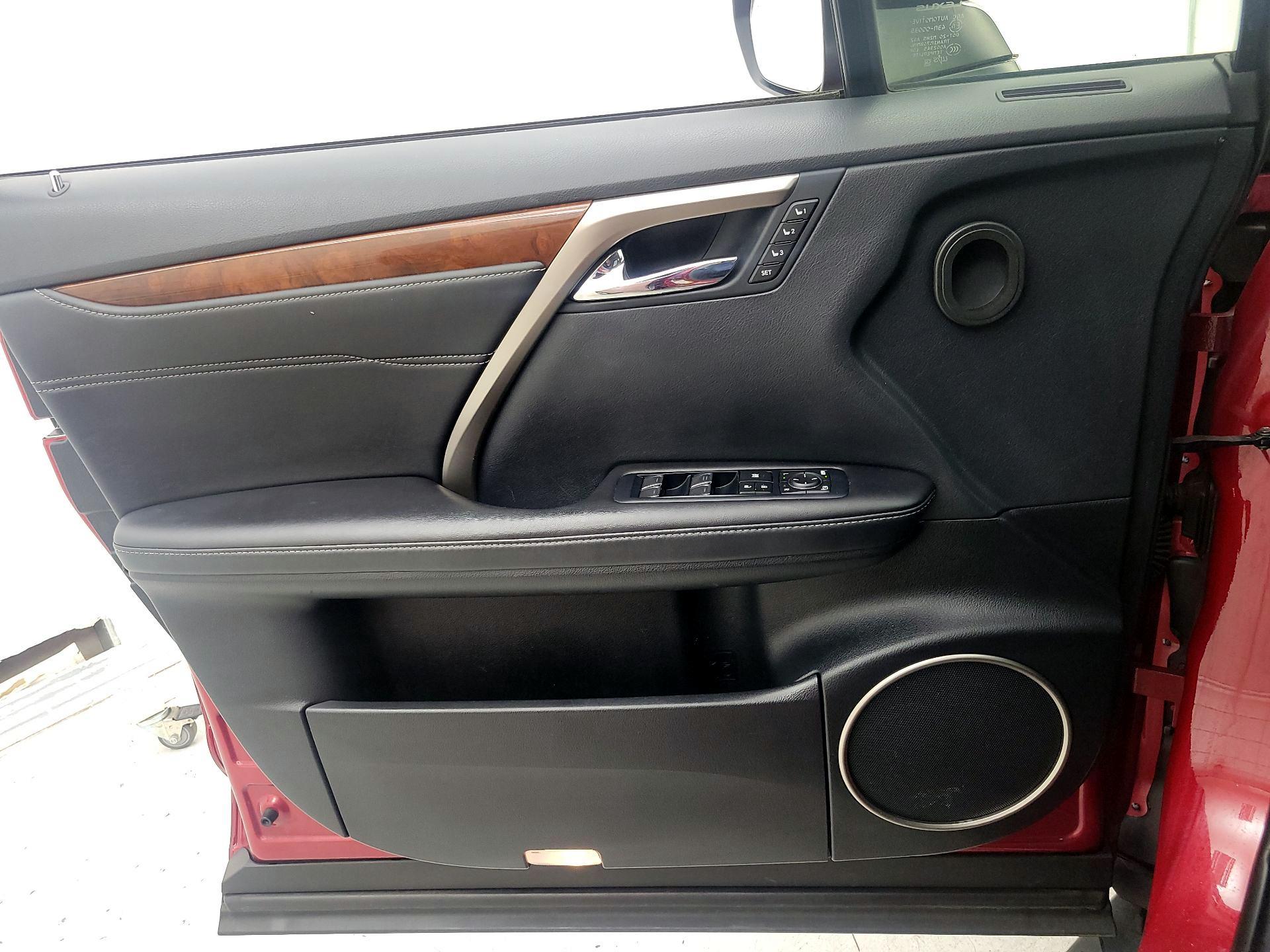 Thumbnail: 2018 Lexus RX - 12