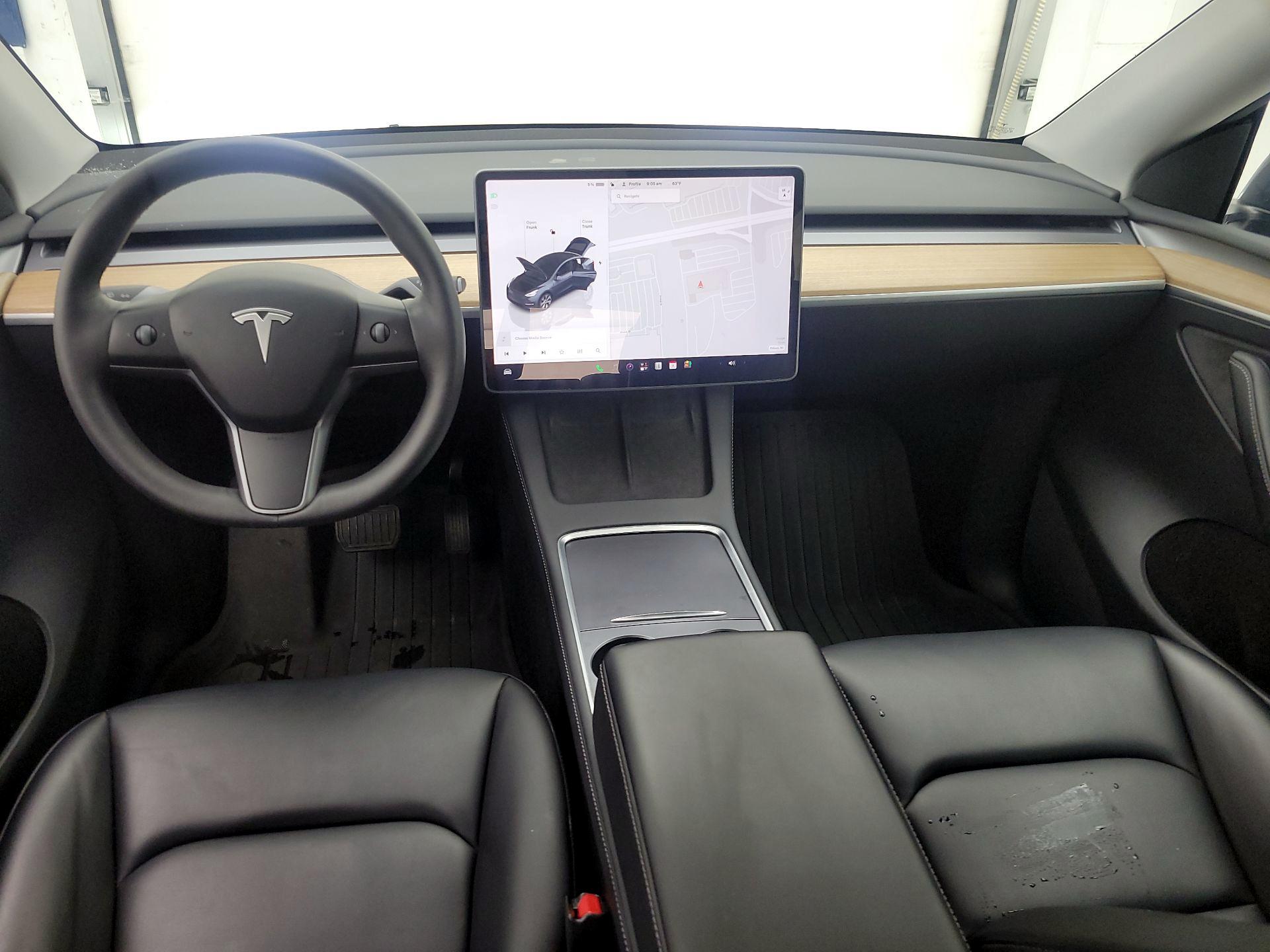 Thumbnail: 2023 Tesla Model Y - 9