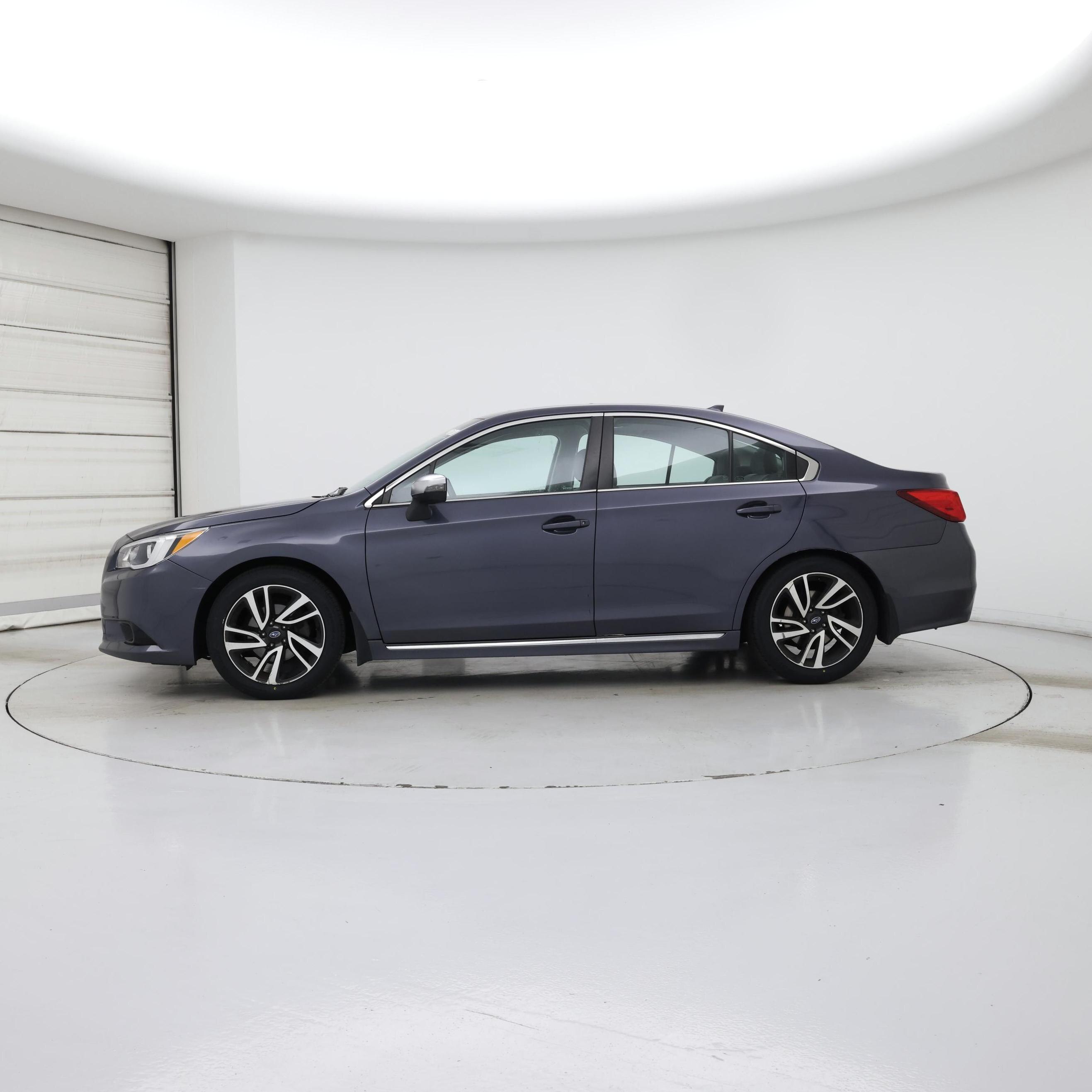 Thumbnail: 2017 Subaru Legacy - 3