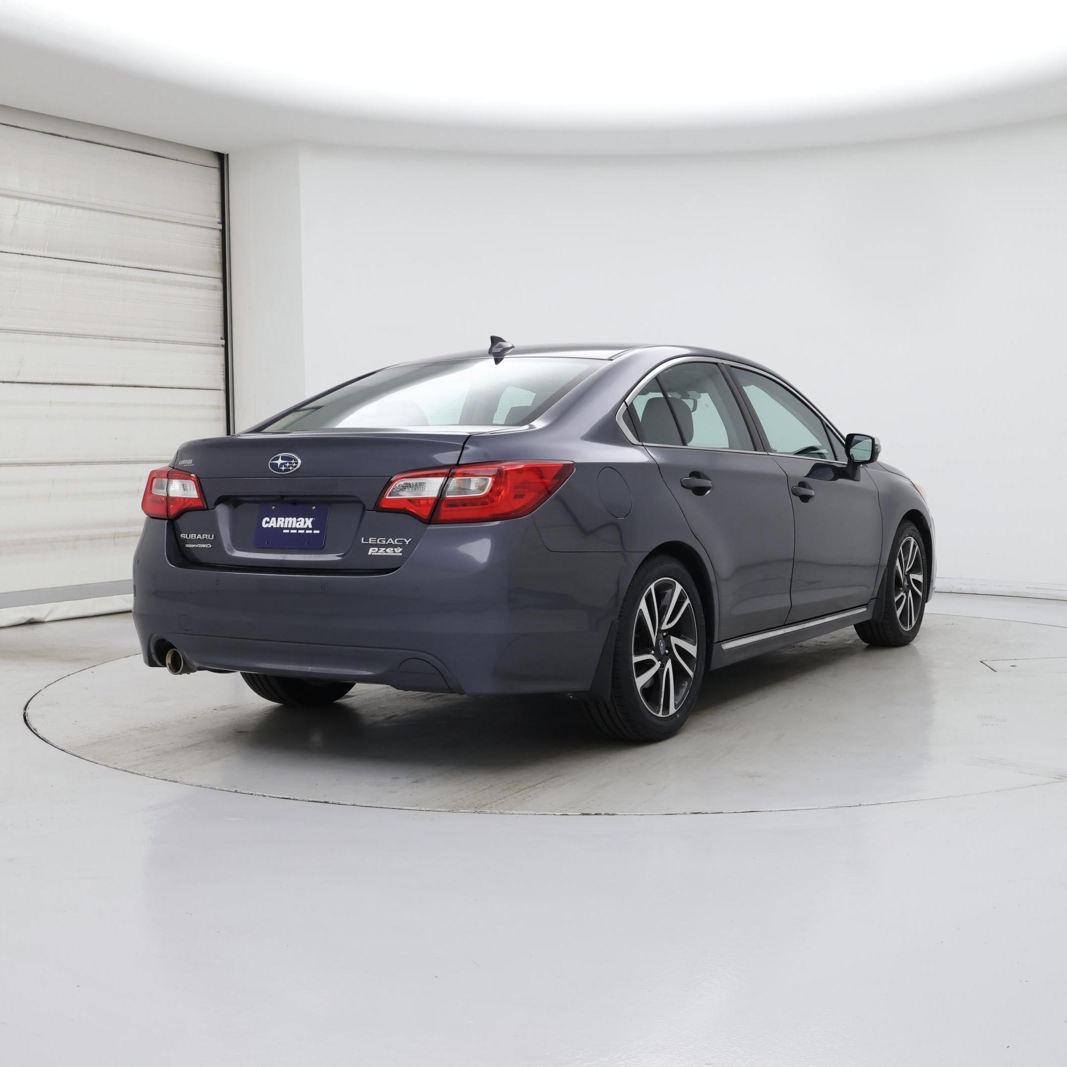 Thumbnail: 2017 Subaru Legacy - 8