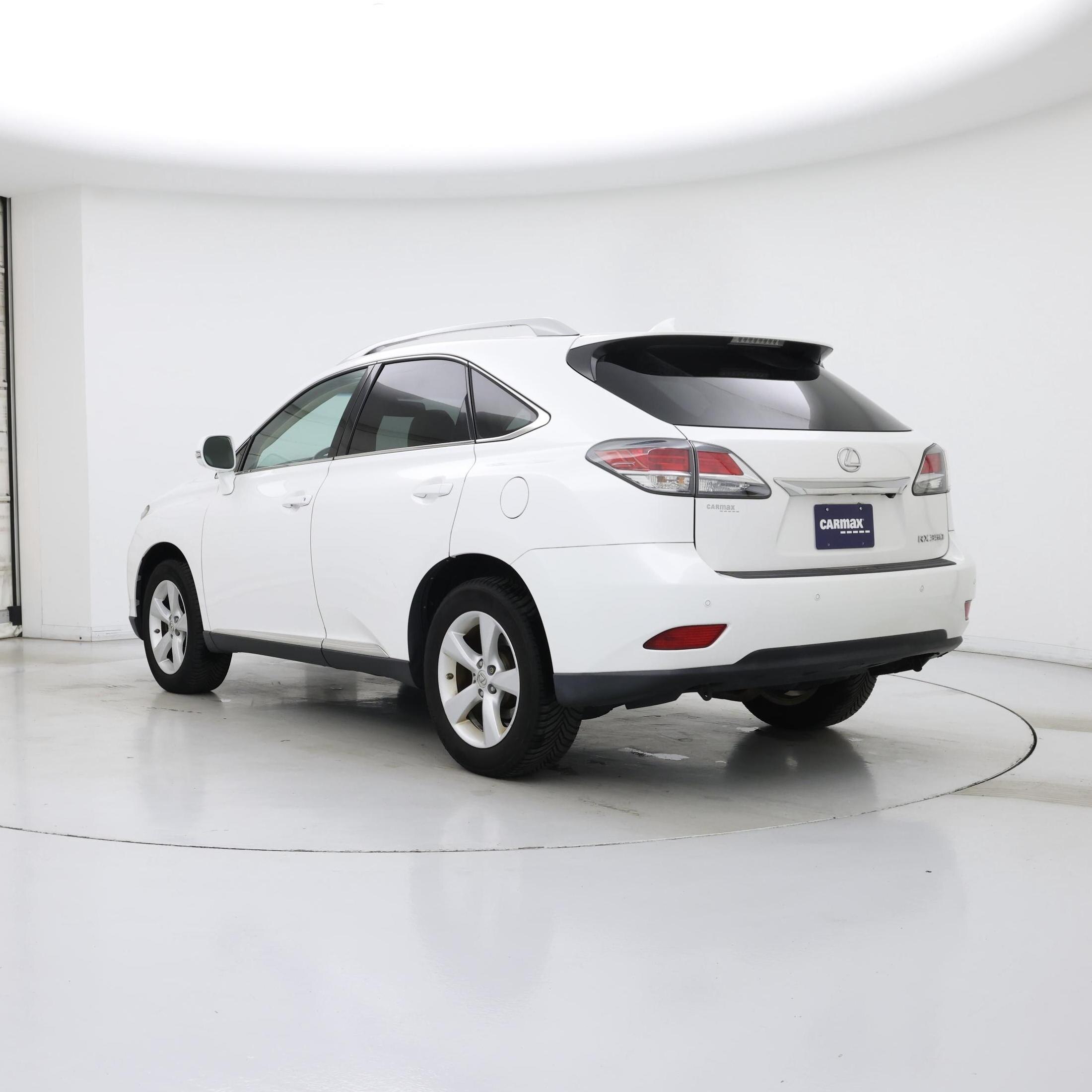 Thumbnail: 2015 Lexus RX - 2