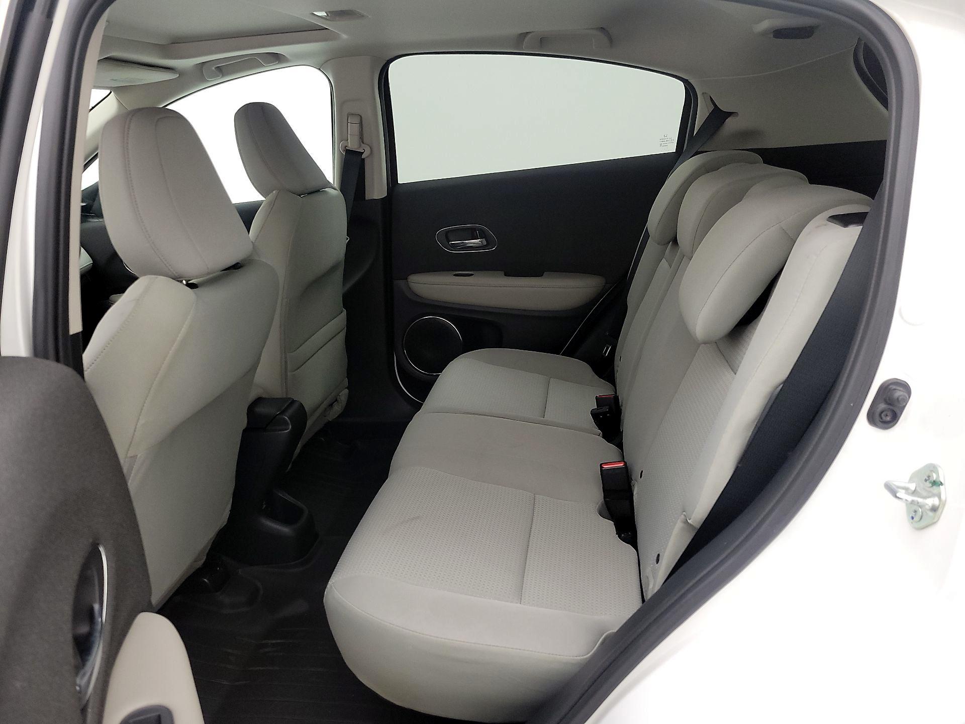 Thumbnail: 2021 Honda HR-V - 20