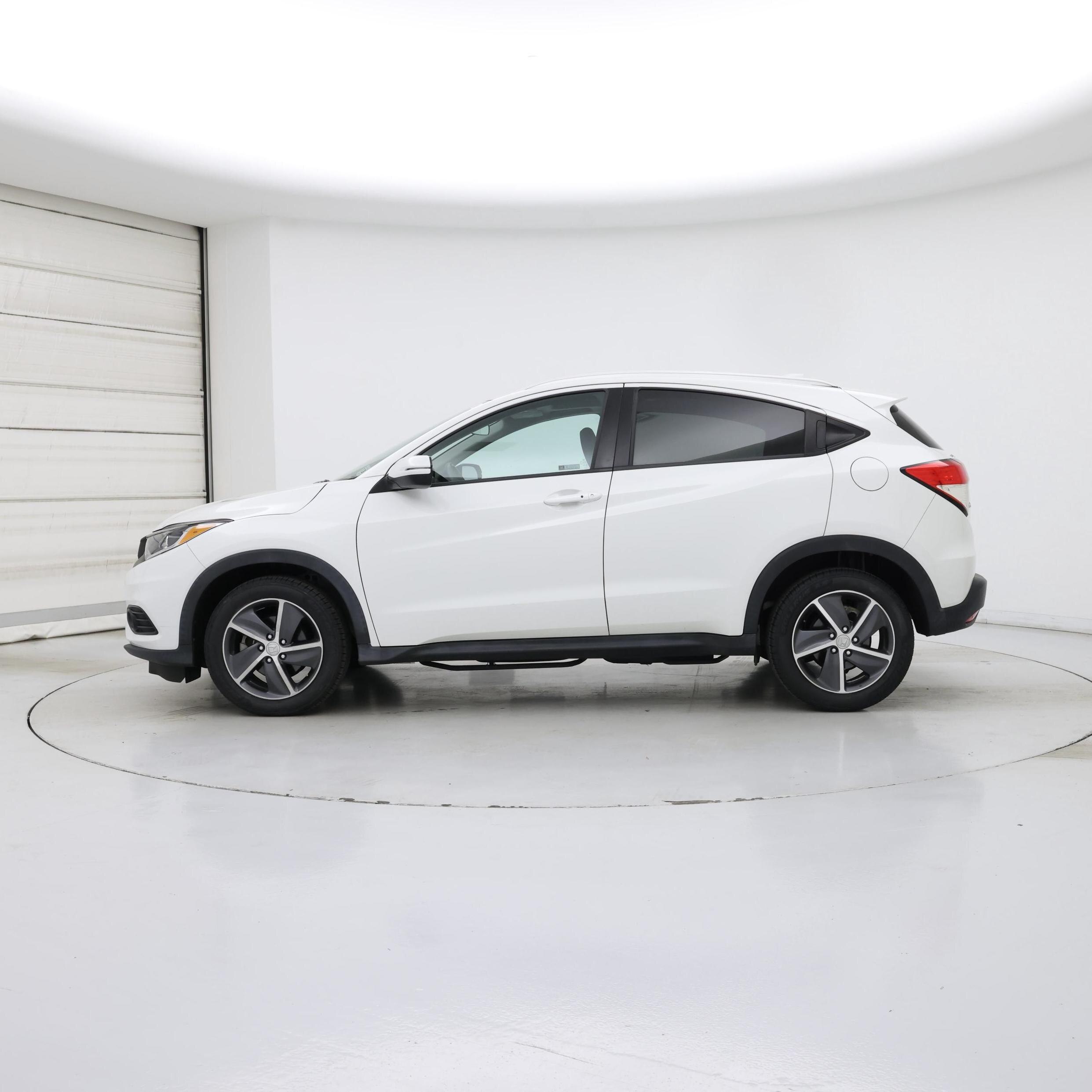 Thumbnail: 2021 Honda HR-V - 3