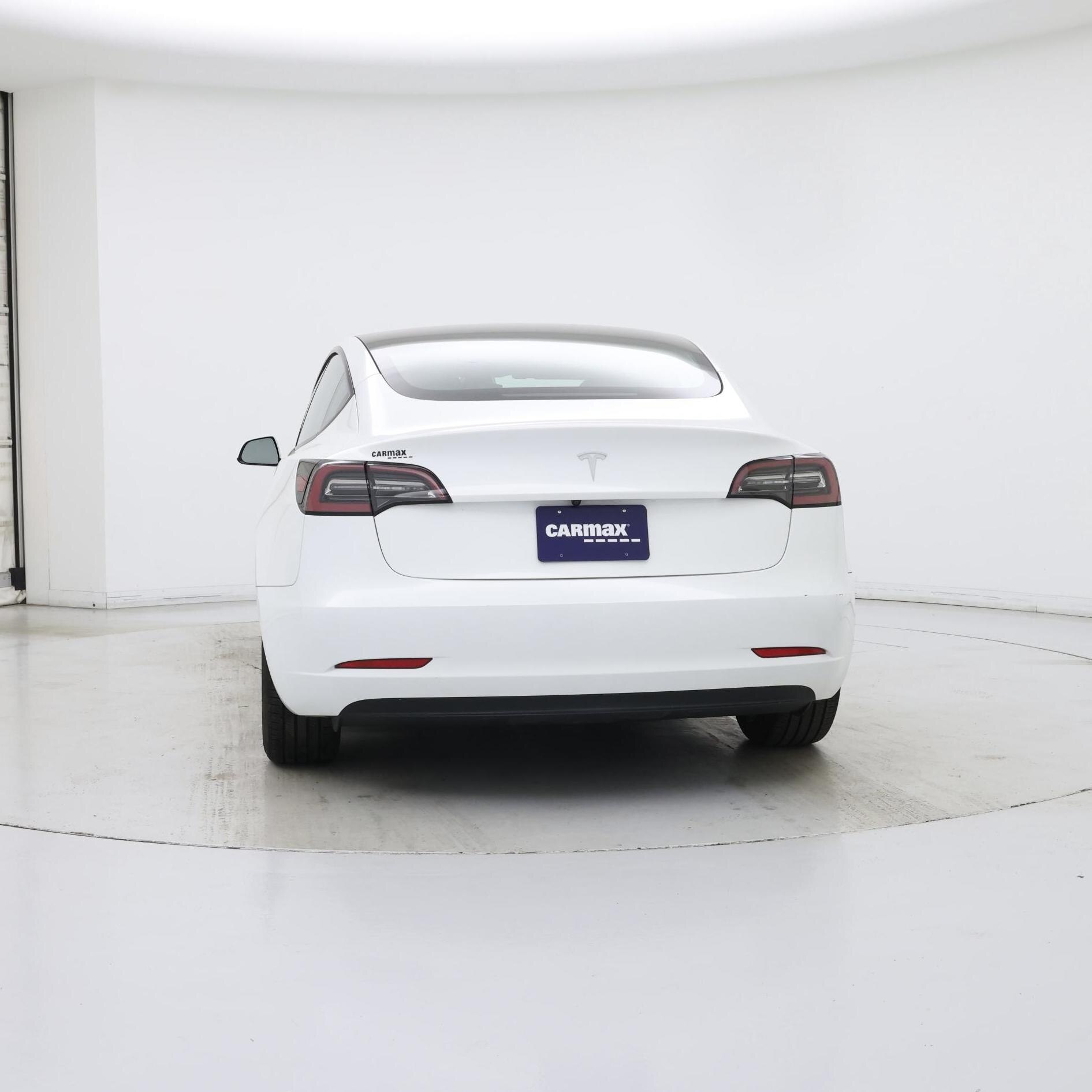 Thumbnail: 2023 Tesla Model 3 - 6